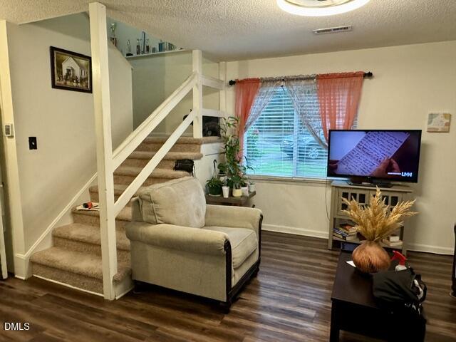 133 Rainbow Court Property Photo 7