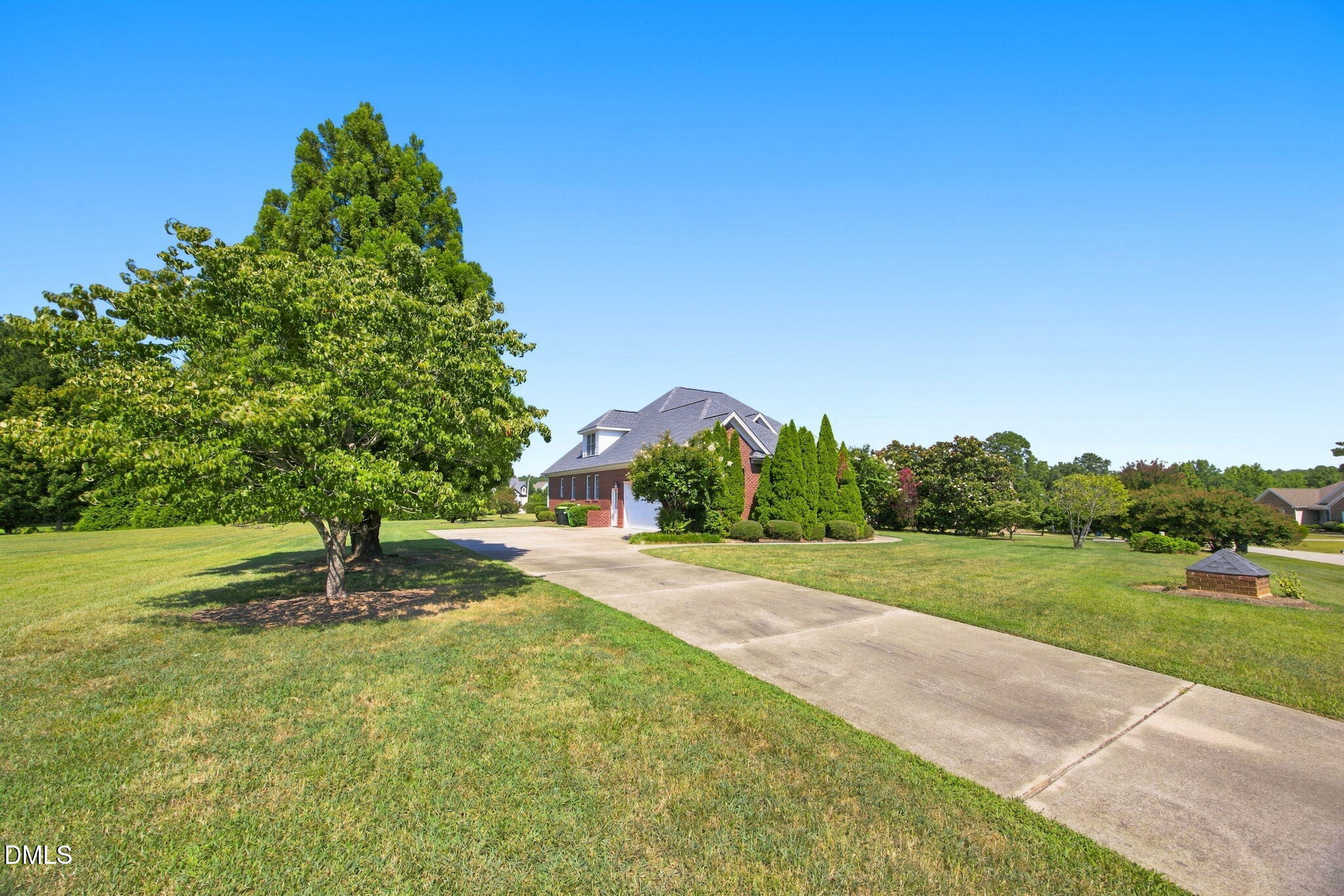 5120 Bartizan Drive Property Photo 12