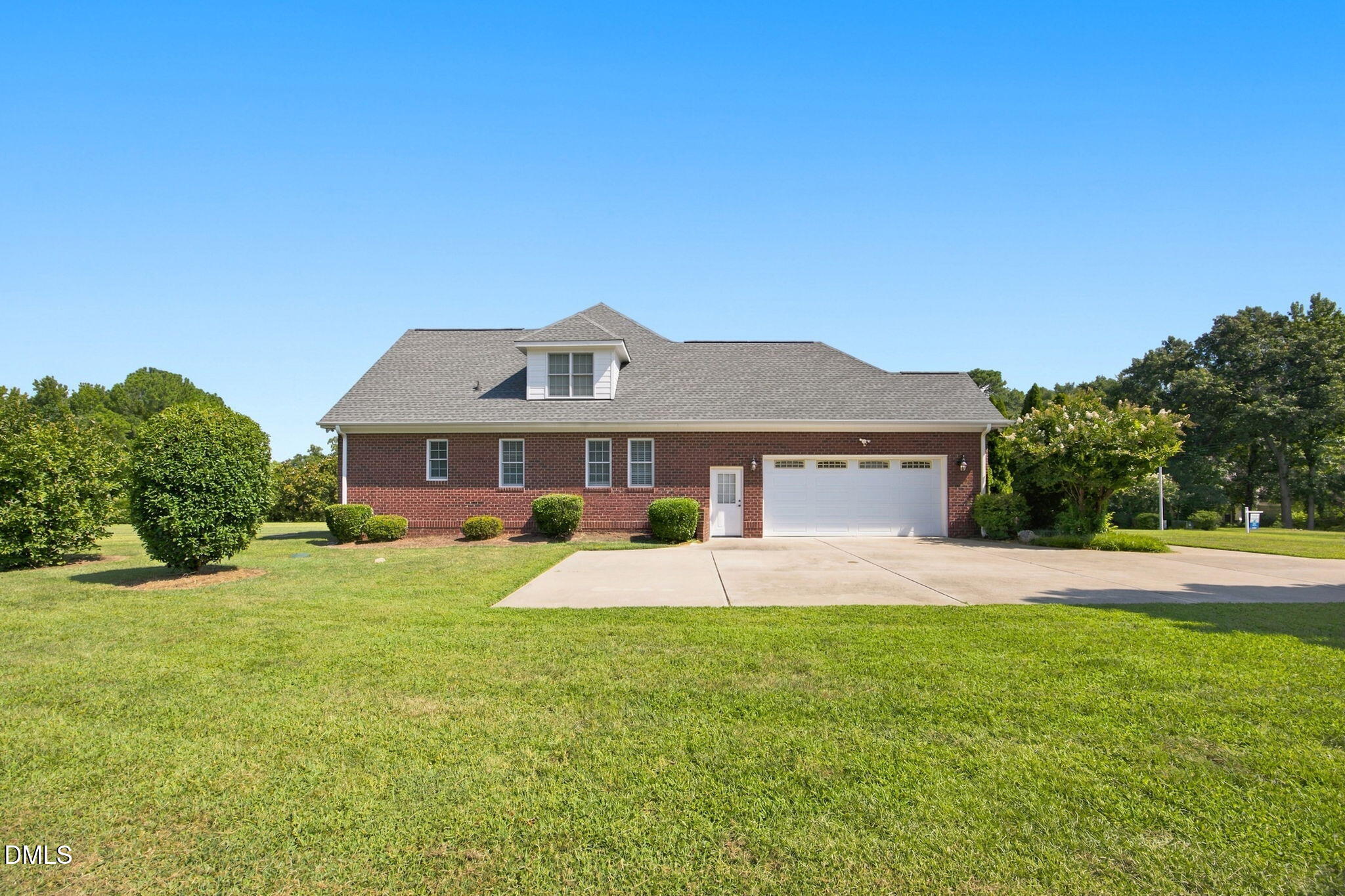 5120 Bartizan Drive Property Photo 13