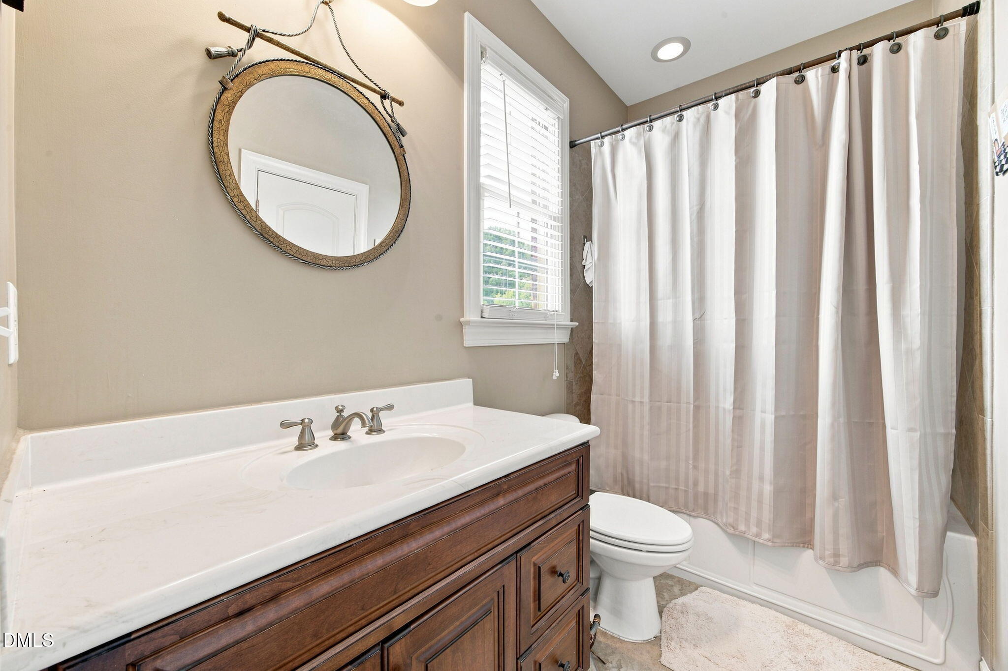 5120 Bartizan Drive Property Photo 18