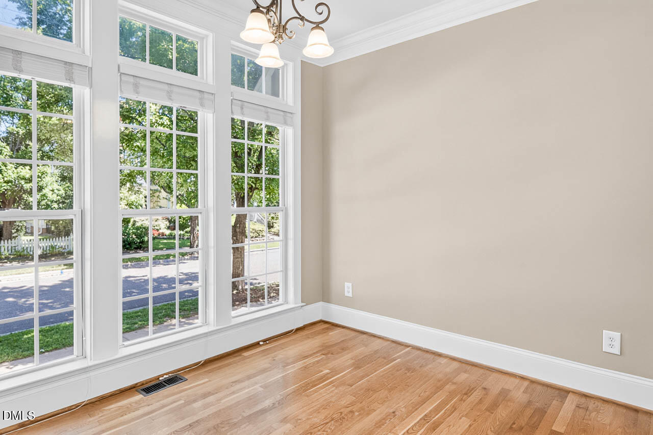 1305 Palace Garden Way Property Photo 14