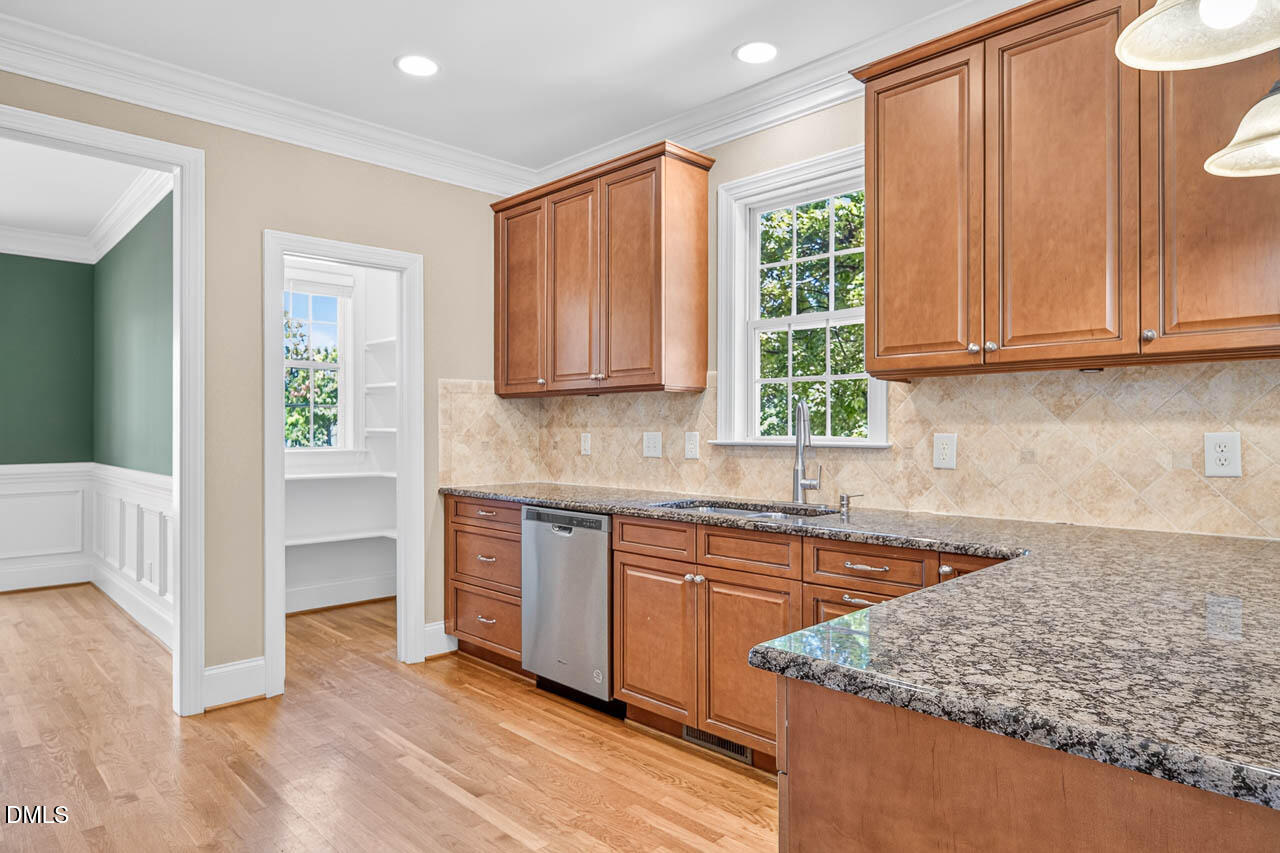 1305 Palace Garden Way Property Photo 19