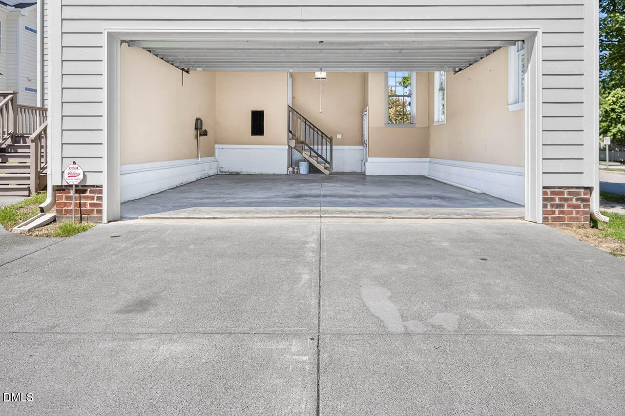 1305 Palace Garden Way Property Photo 23