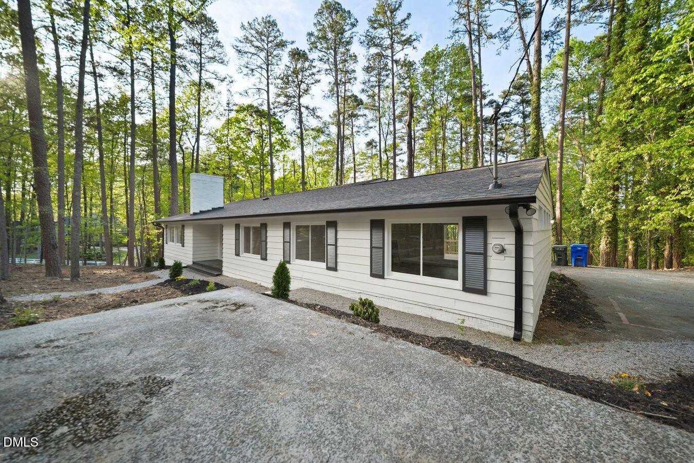 412 N Elliott Road Property Photo 5