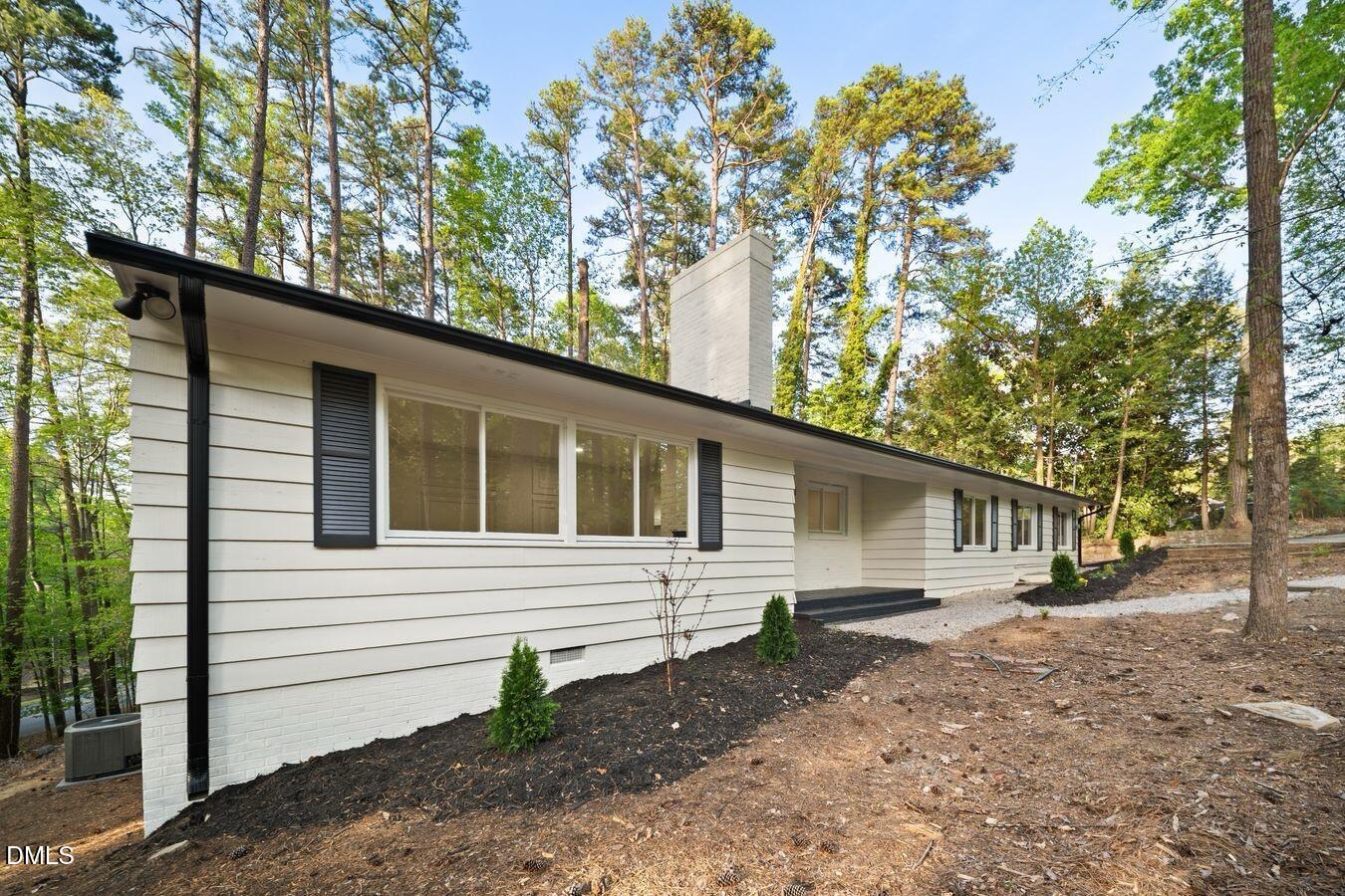 412 N Elliott Road Property Photo 6