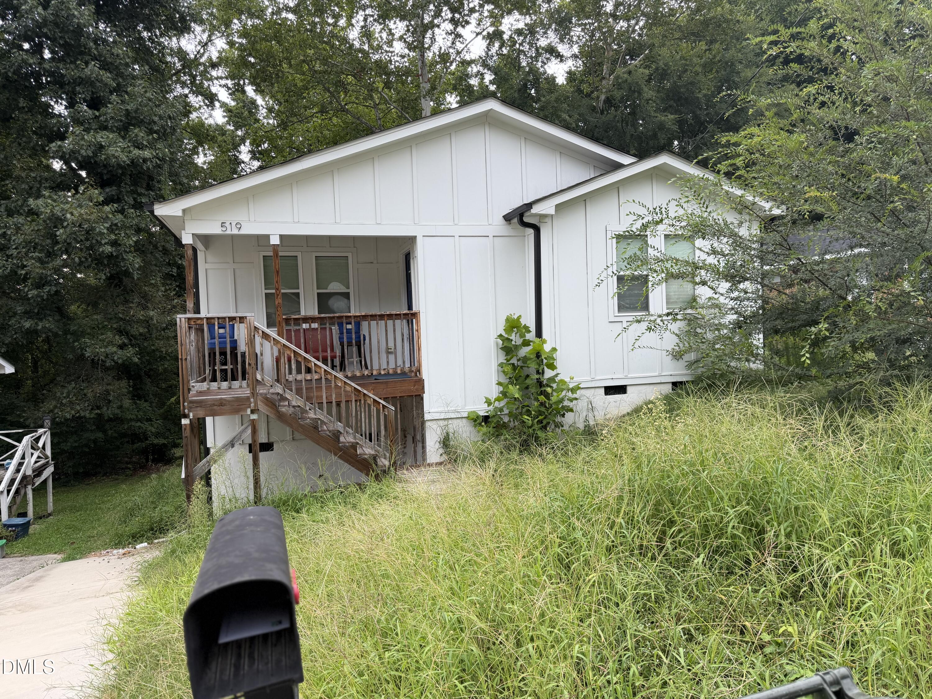 519 Barton Street Property Photo 13