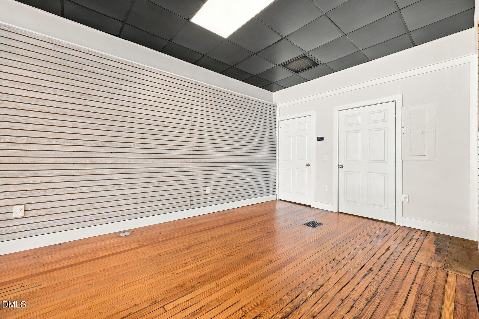 816 S Main Street Property Photo 7