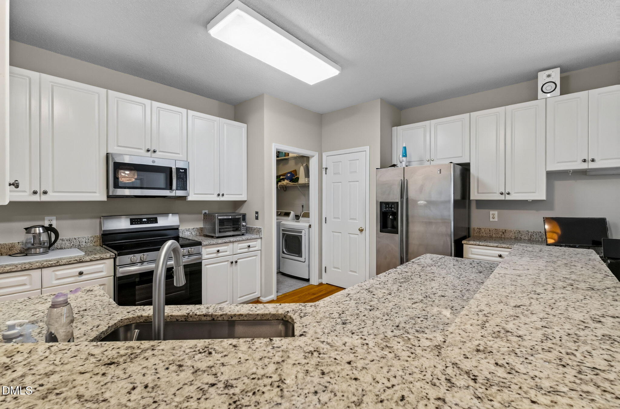 9041 Tenderfoot Trail Property Photo 28