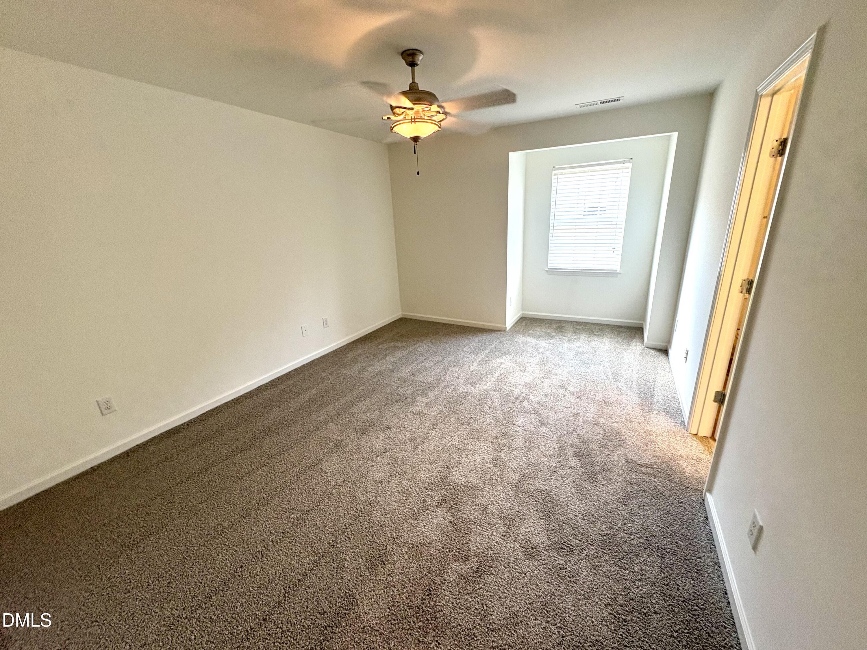 255 Plaza Drive E Property Photo 12