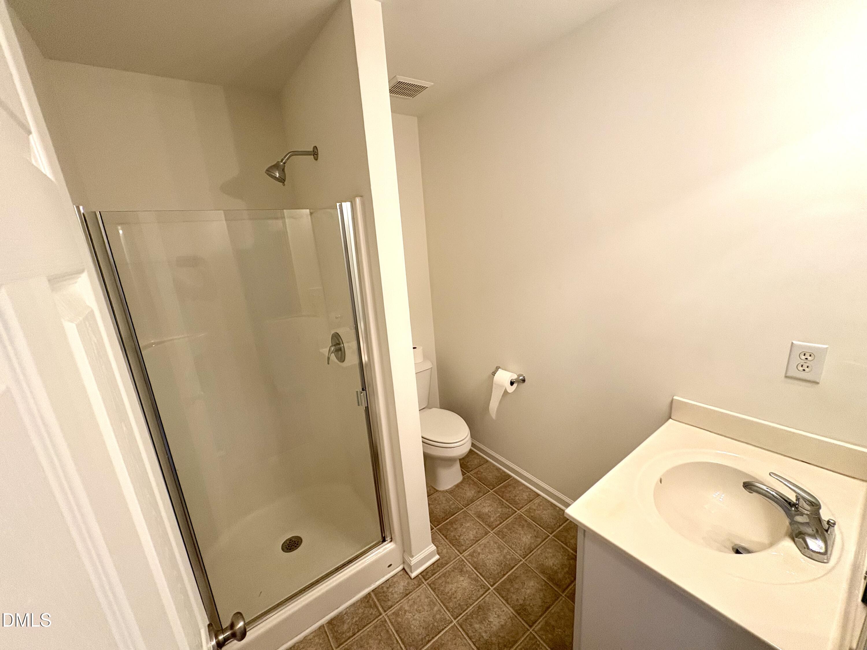 255 Plaza Drive E Property Photo 16