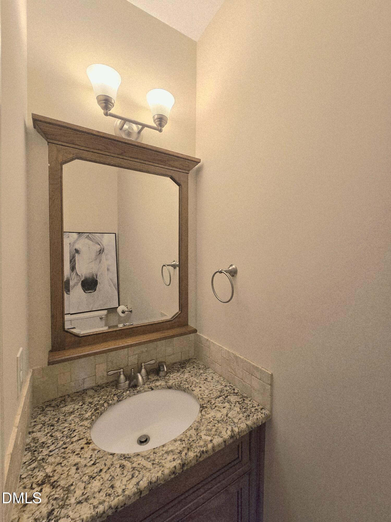 5525 Keowee Way Property Photo 6