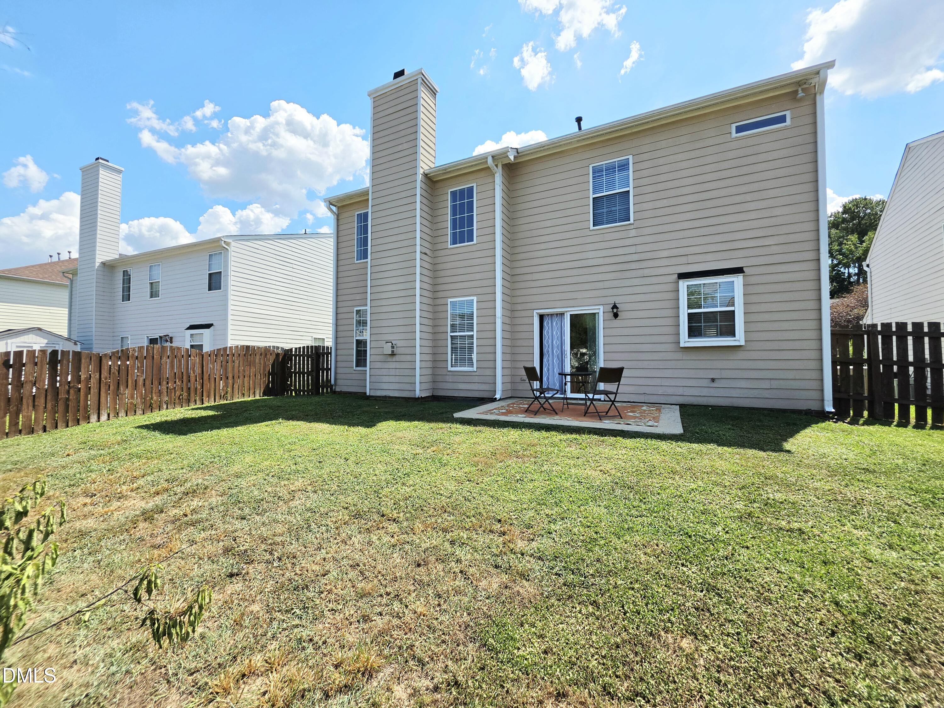 5525 Keowee Way Property Photo 8