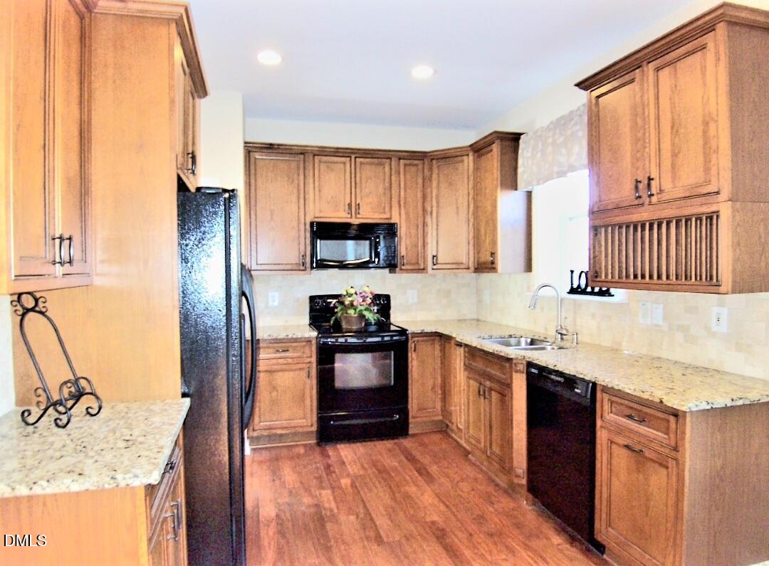 5525 Keowee Way Property Photo 20