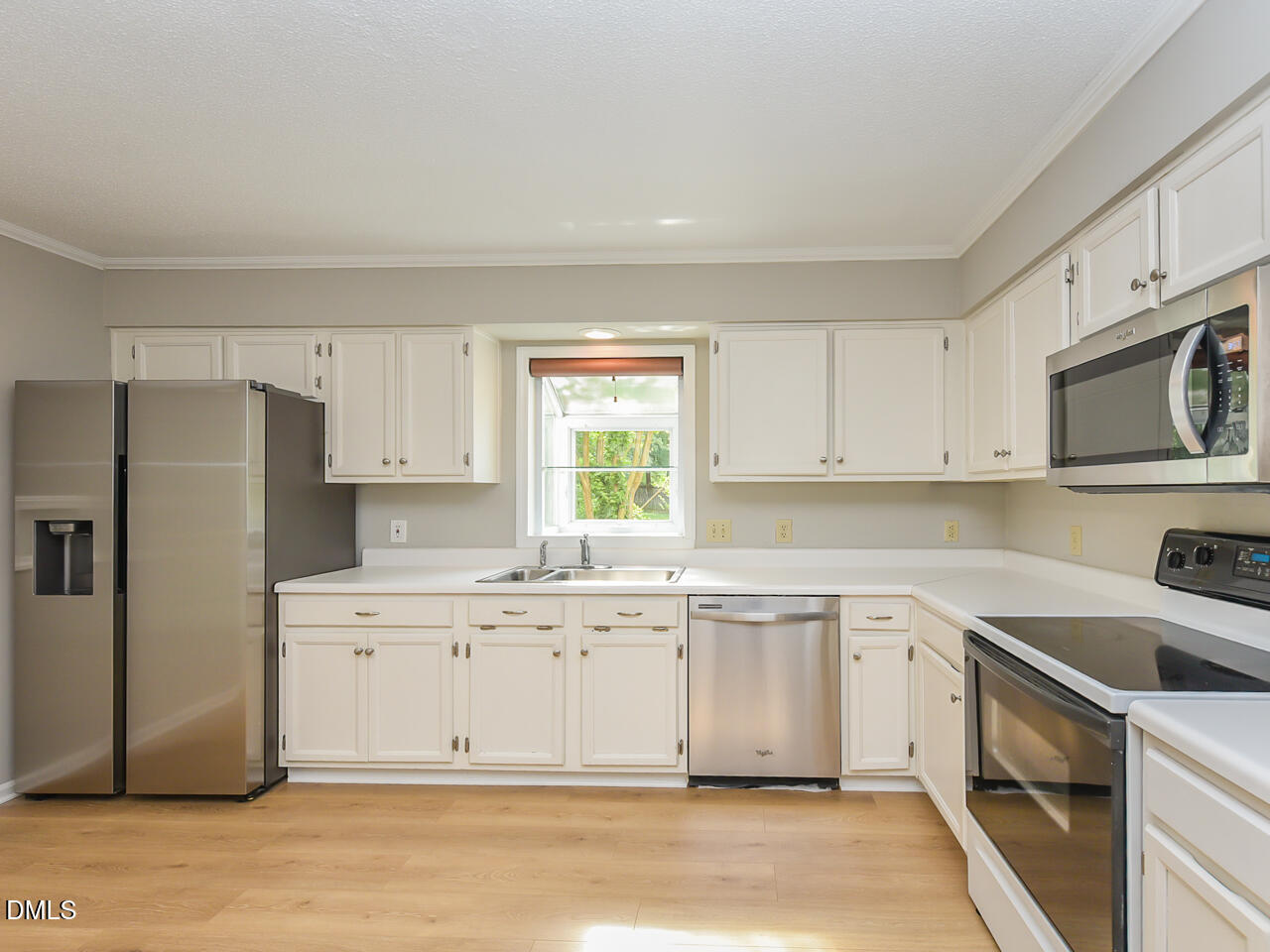 4916 Royal Adelaide Way Property Photo 6