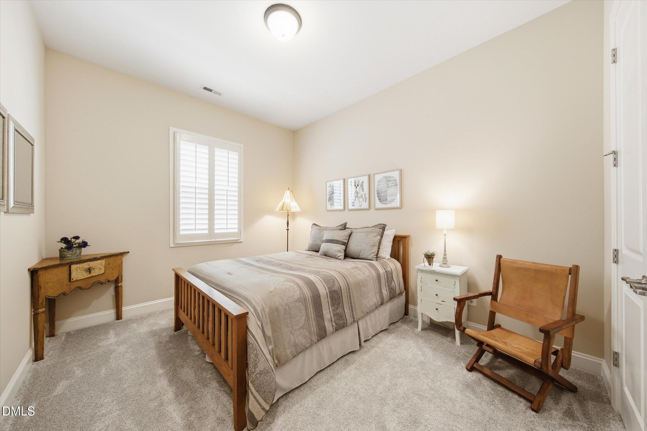 559 Middleton Place Property Photo 32