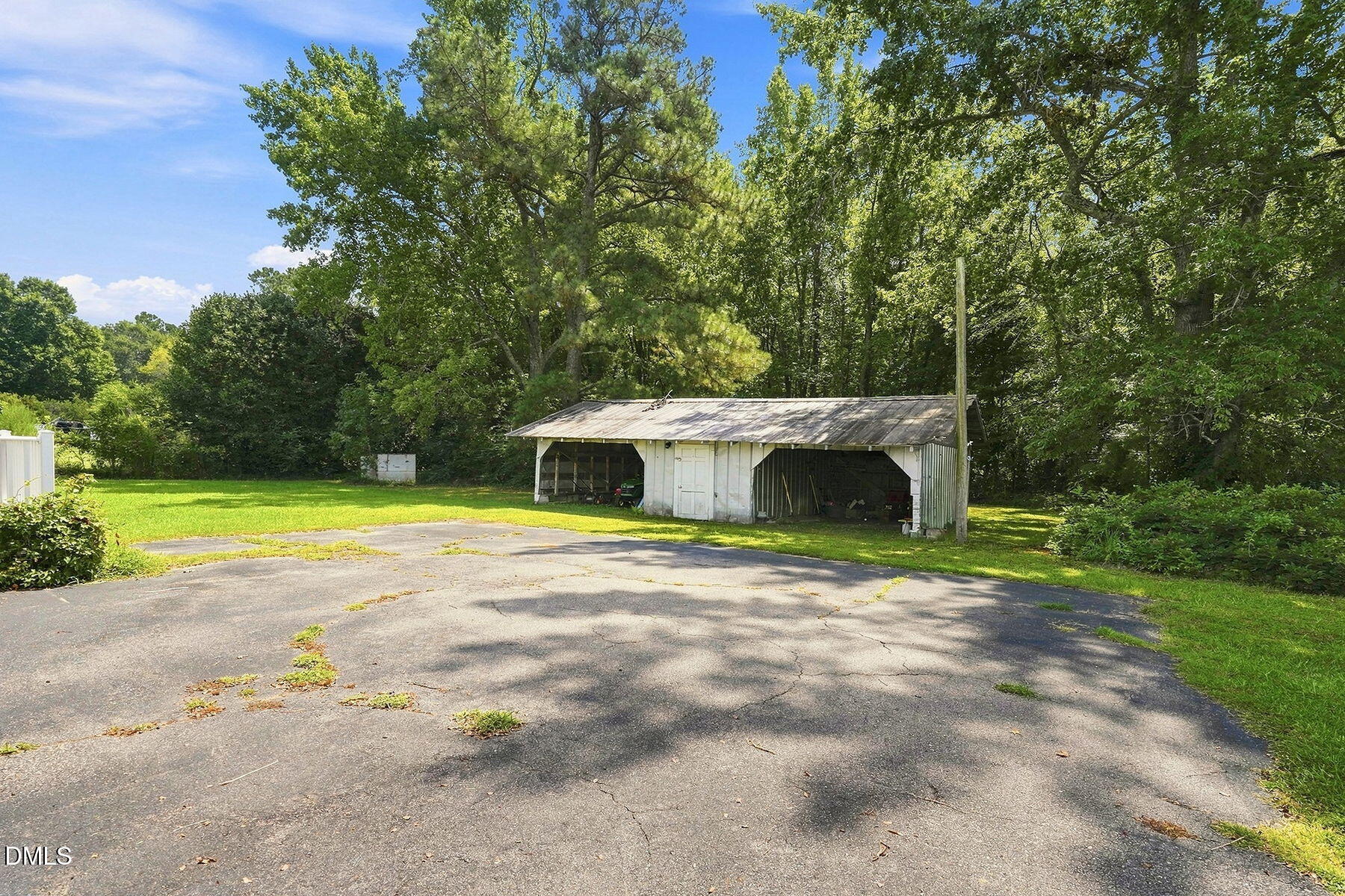 8365 Strickland Road Property Photo 23