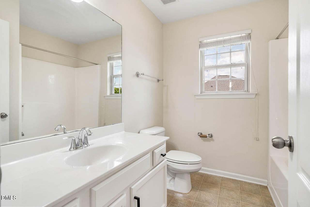 453 Sandy Whispers Place Property Photo 27