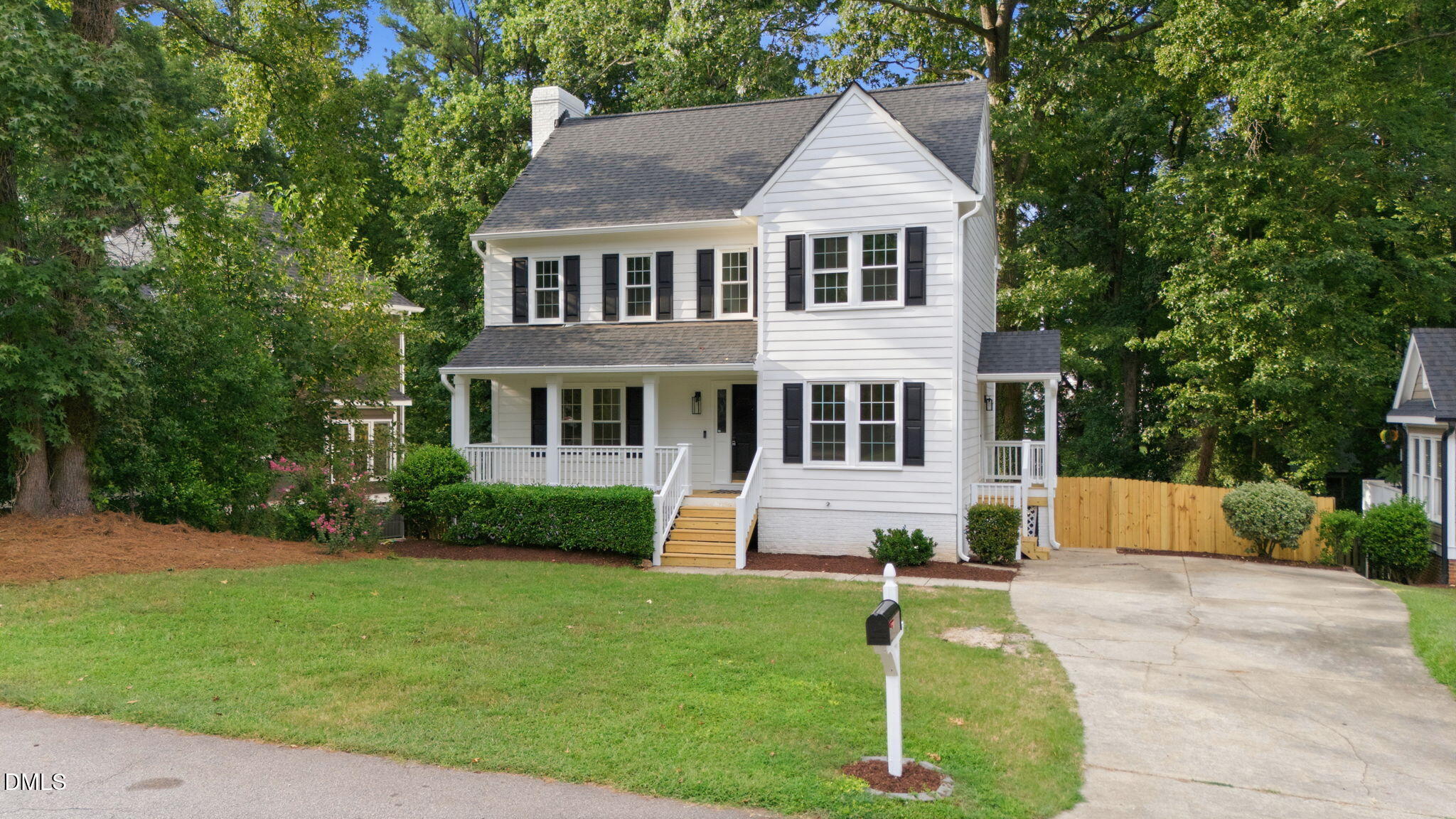 6621 Tealbriar Drive Property Photo 1