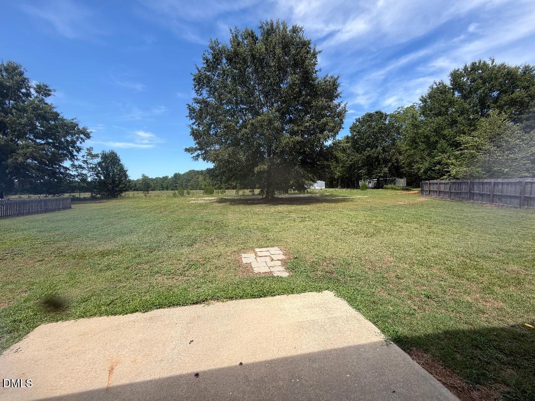 18 D'ango Circle Property Photo 3