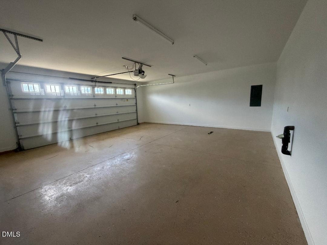 18 D'ango Circle Property Photo 14