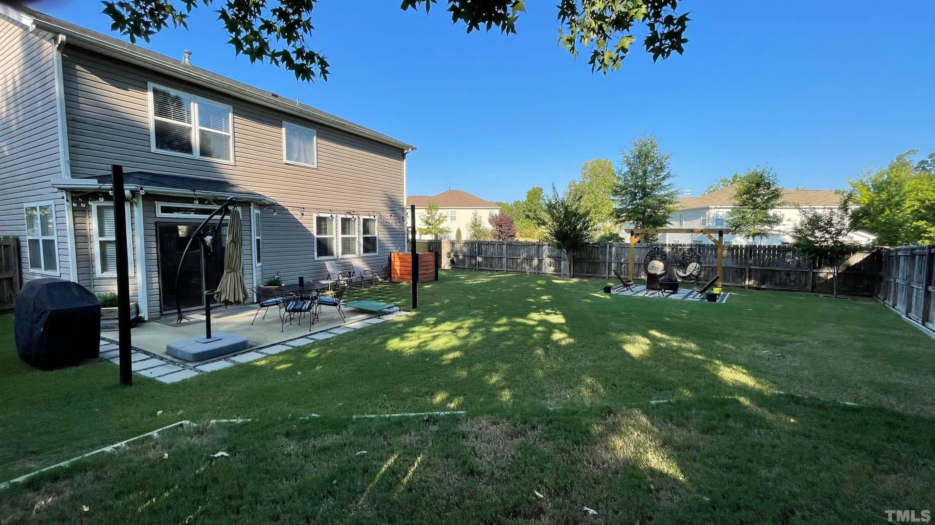324 Amacord Way Property Photo 4