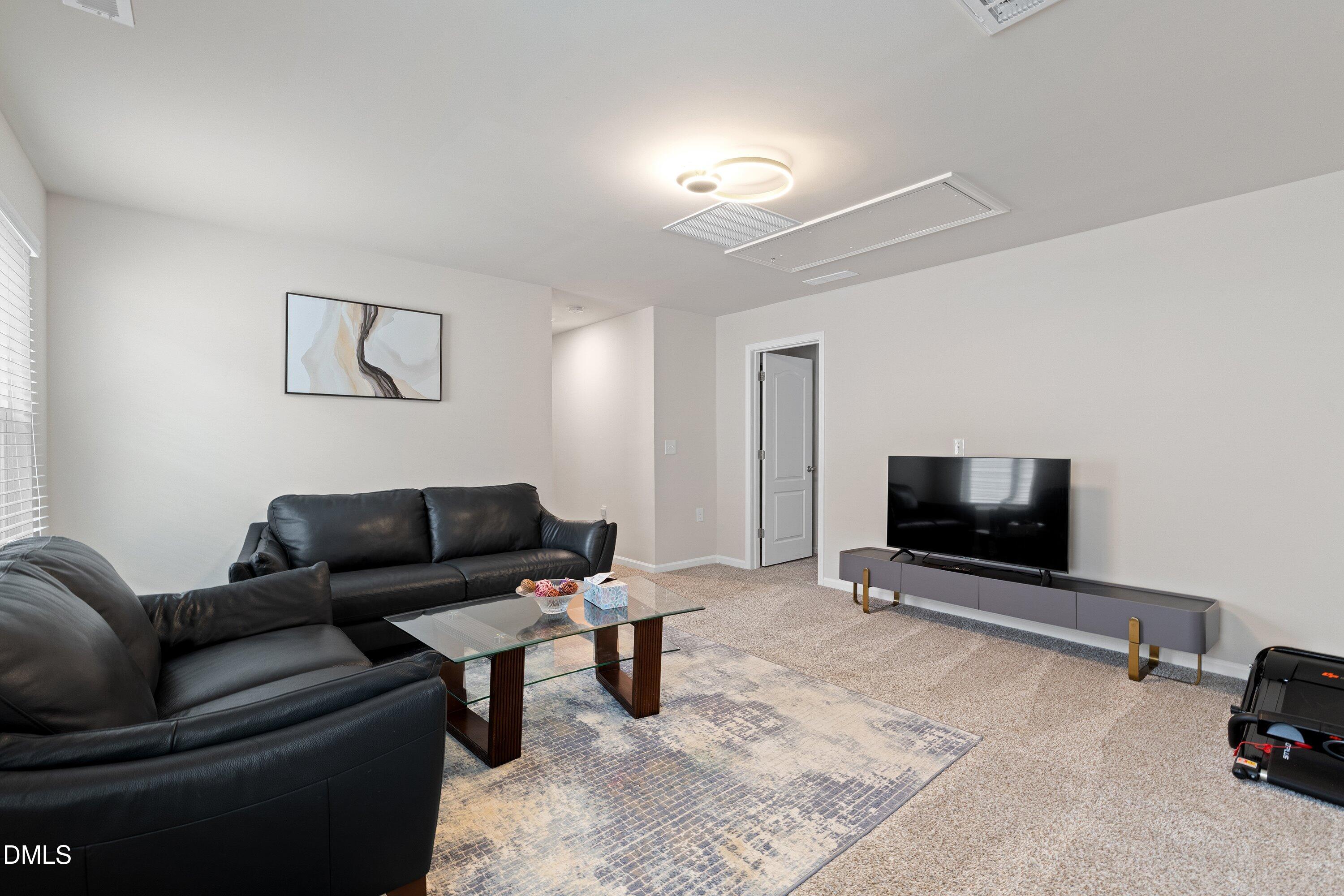 131 White Ash Drive Property Photo 27