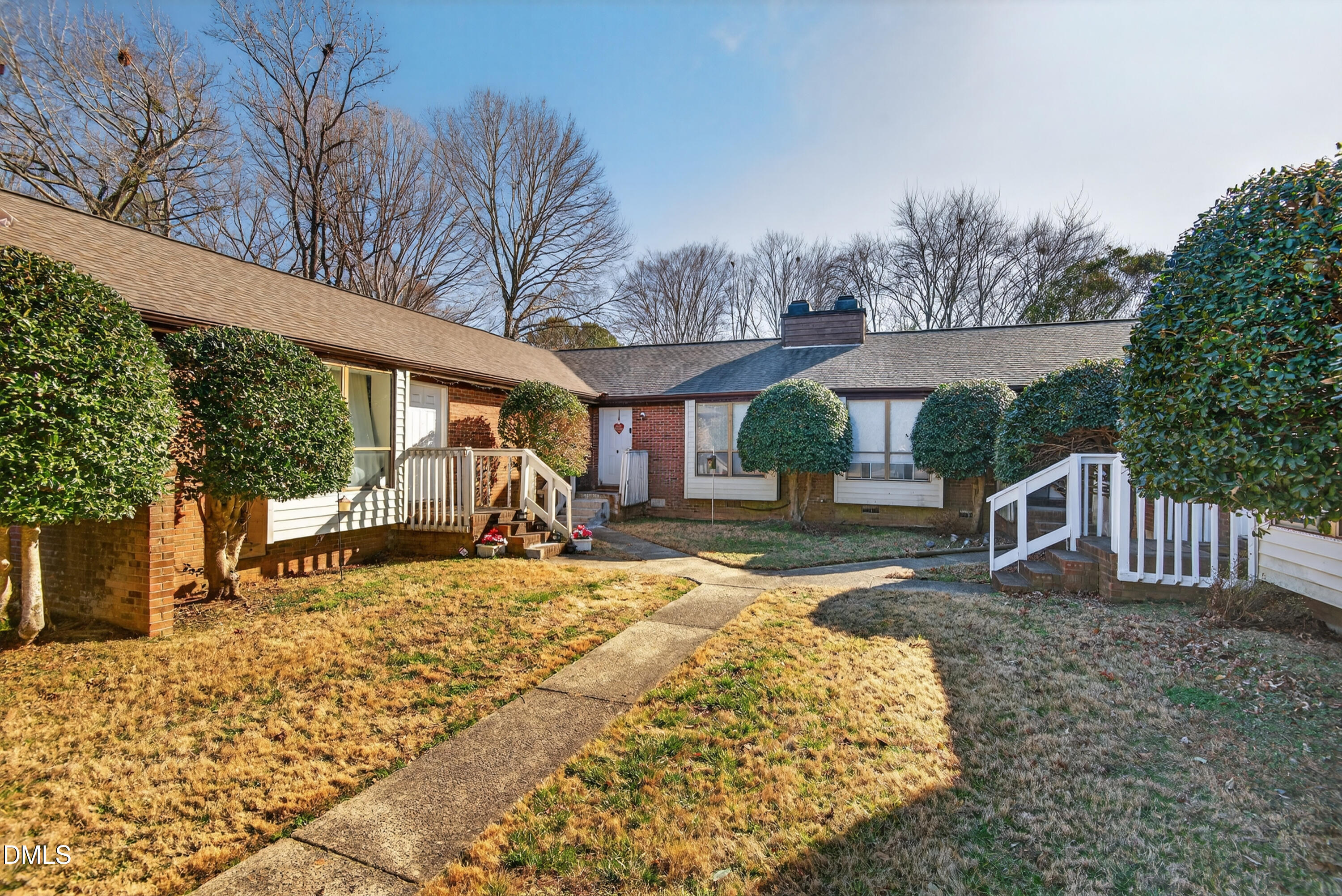 2829 Seclusion Court Property Photo 1