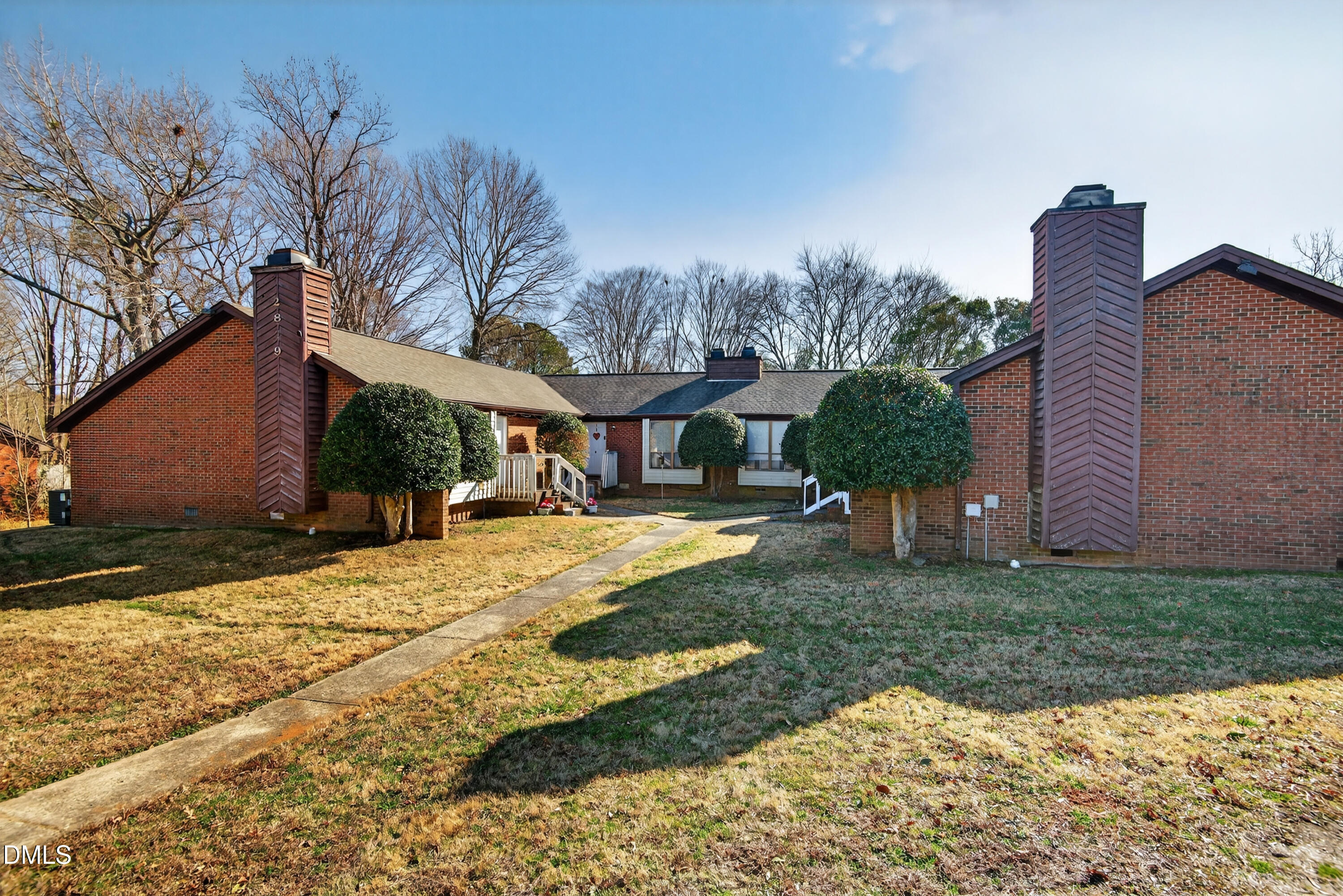 2829 Seclusion Court Property Photo 4