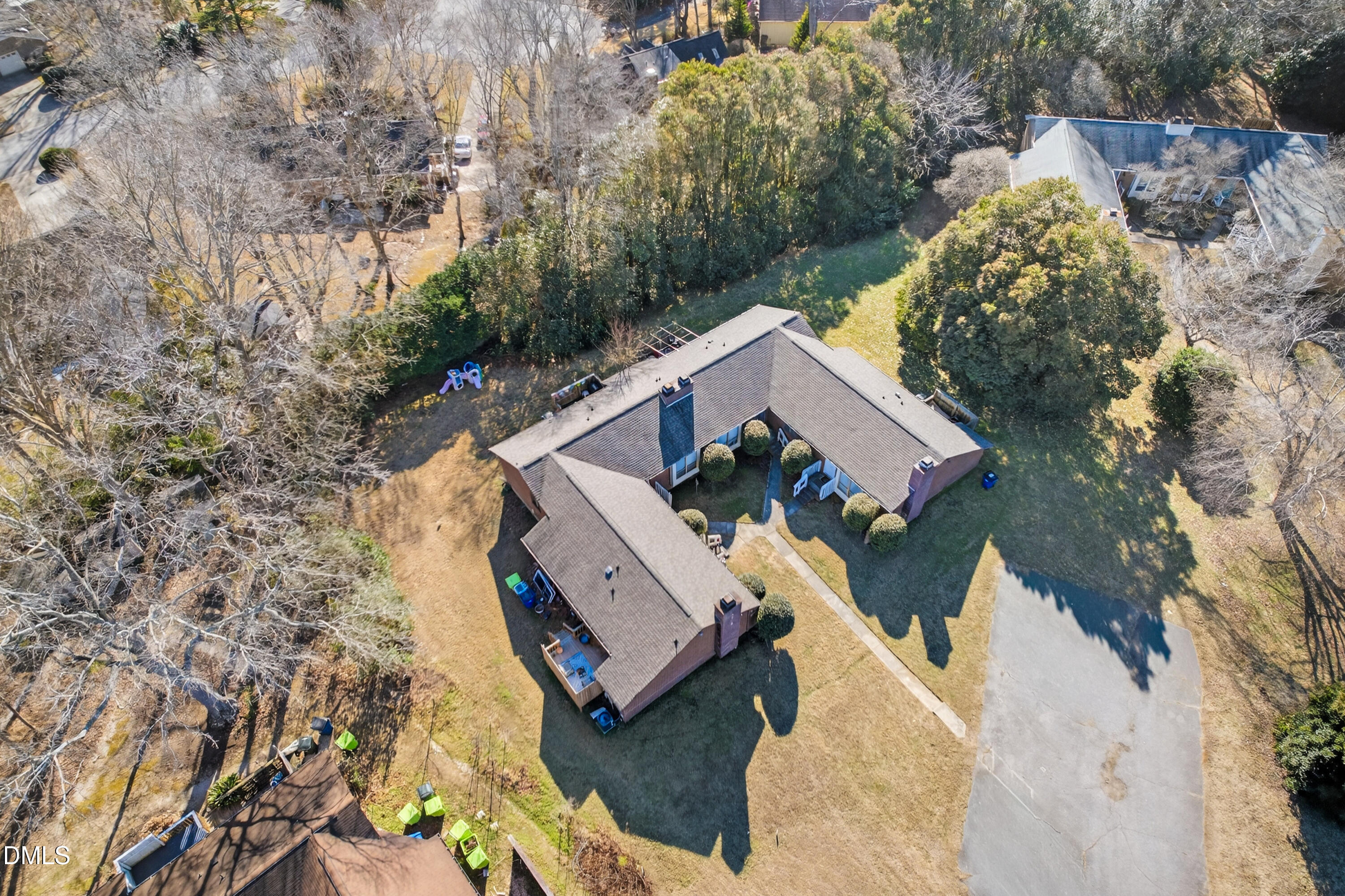2829 Seclusion Court Property Photo 7