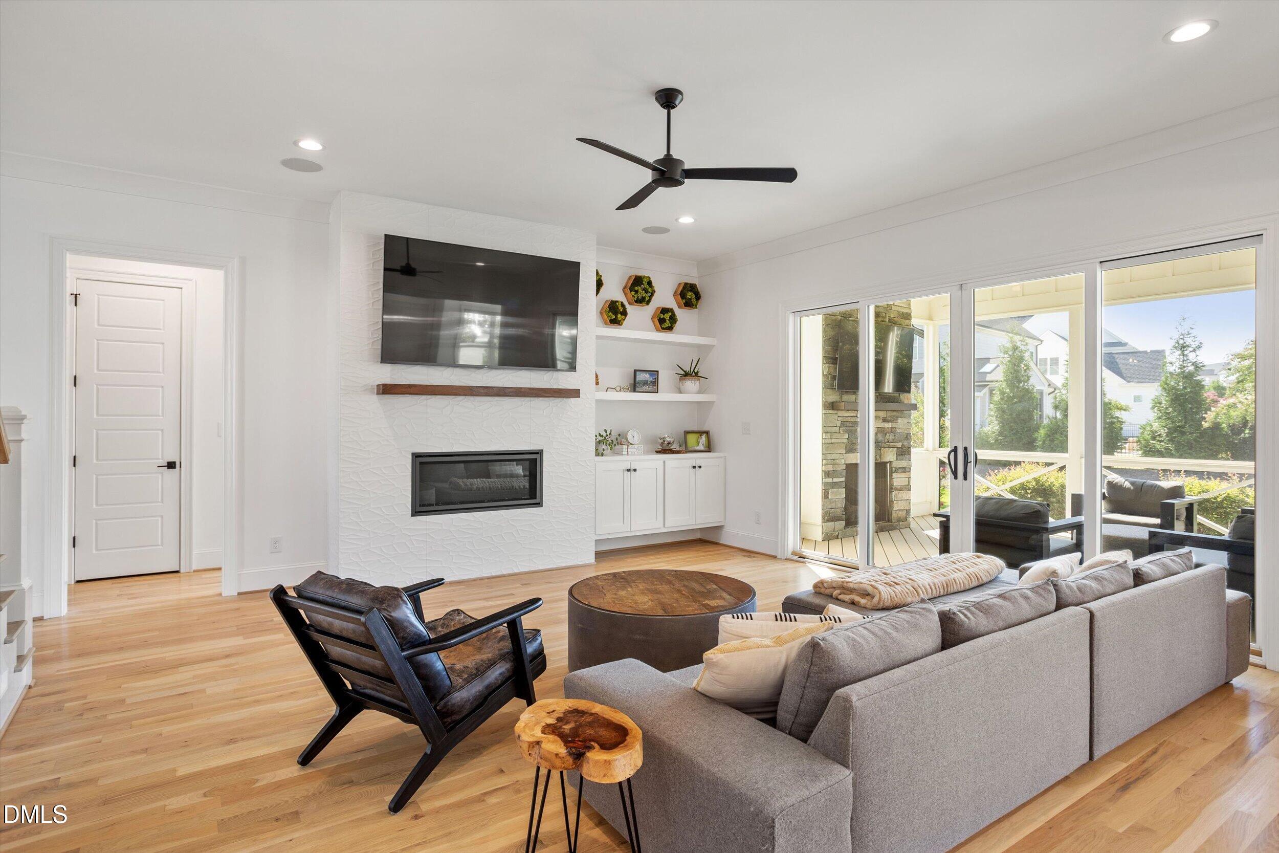 3185 Mantle Ridge Drive Property Photo 14