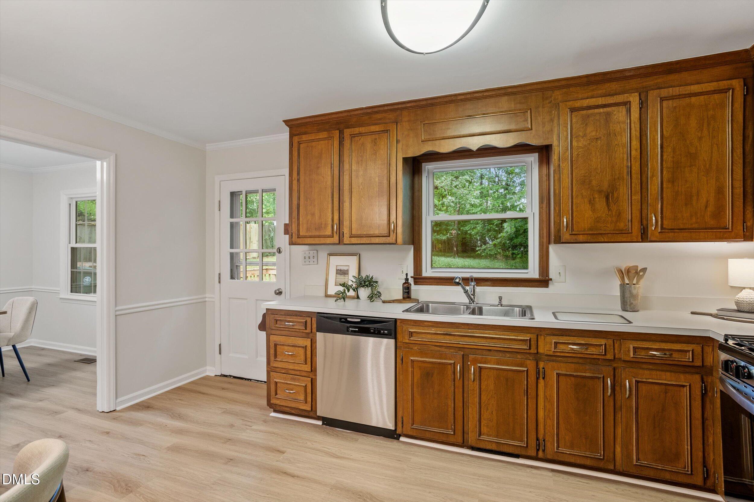 1405 Lake Pine Drive Property Photo 17