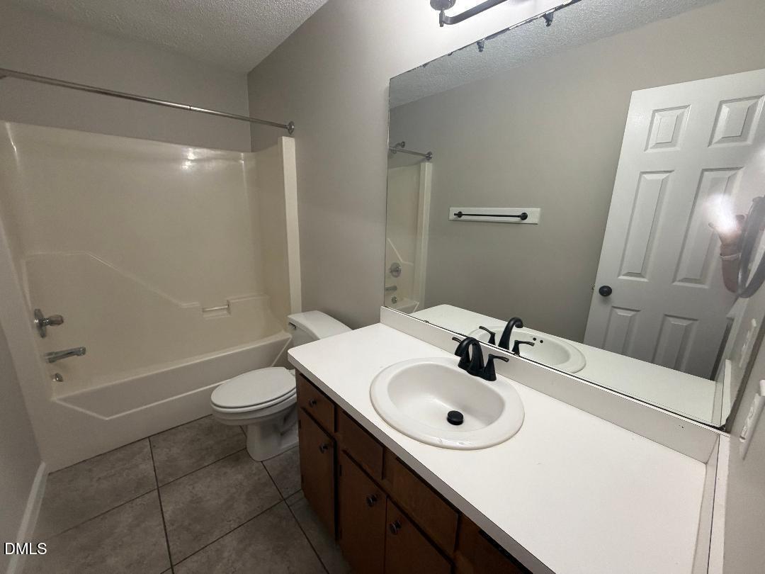 263 Jan Street Property Photo 8