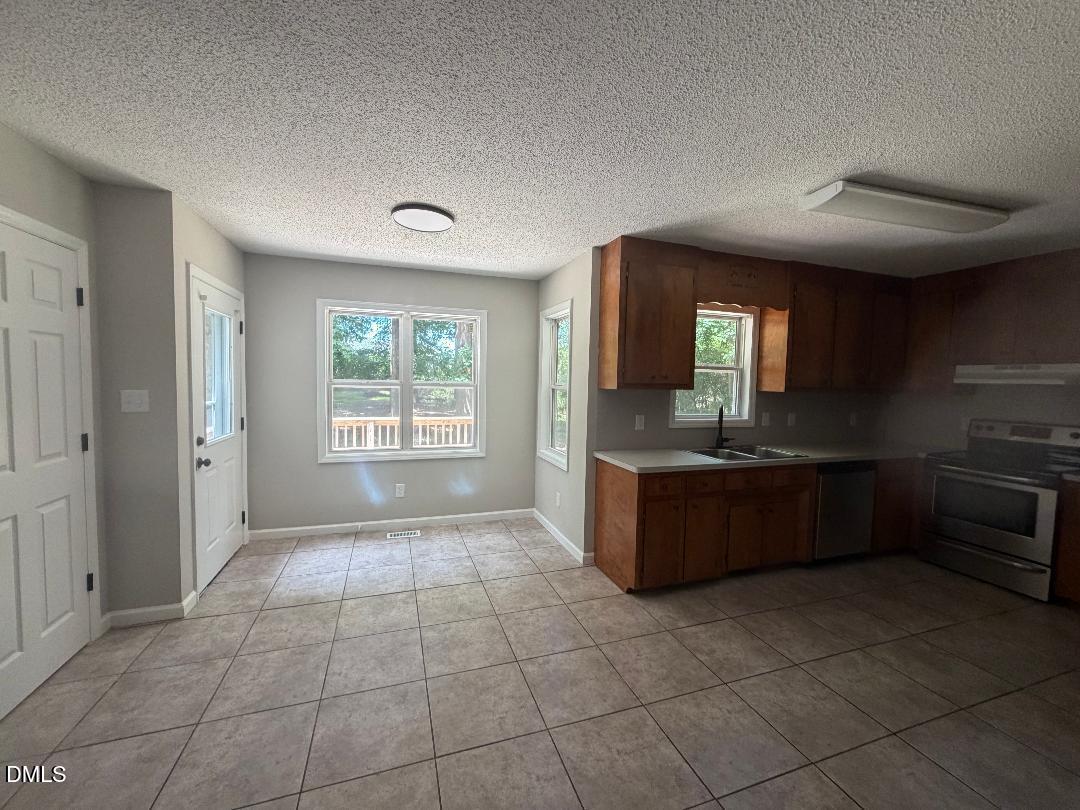 263 Jan Street Property Photo 12