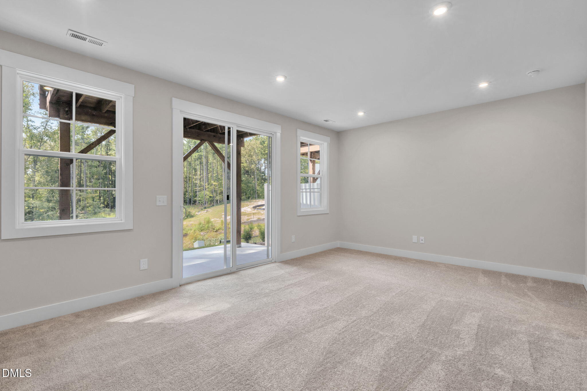 534 Plumleaf Lane Property Photo 28
