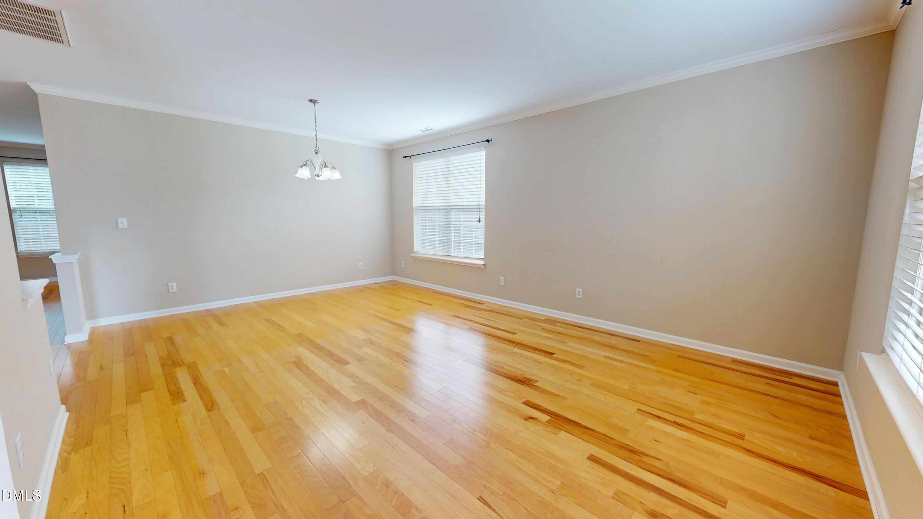 5628 Slaytenbush Lane Property Photo 14