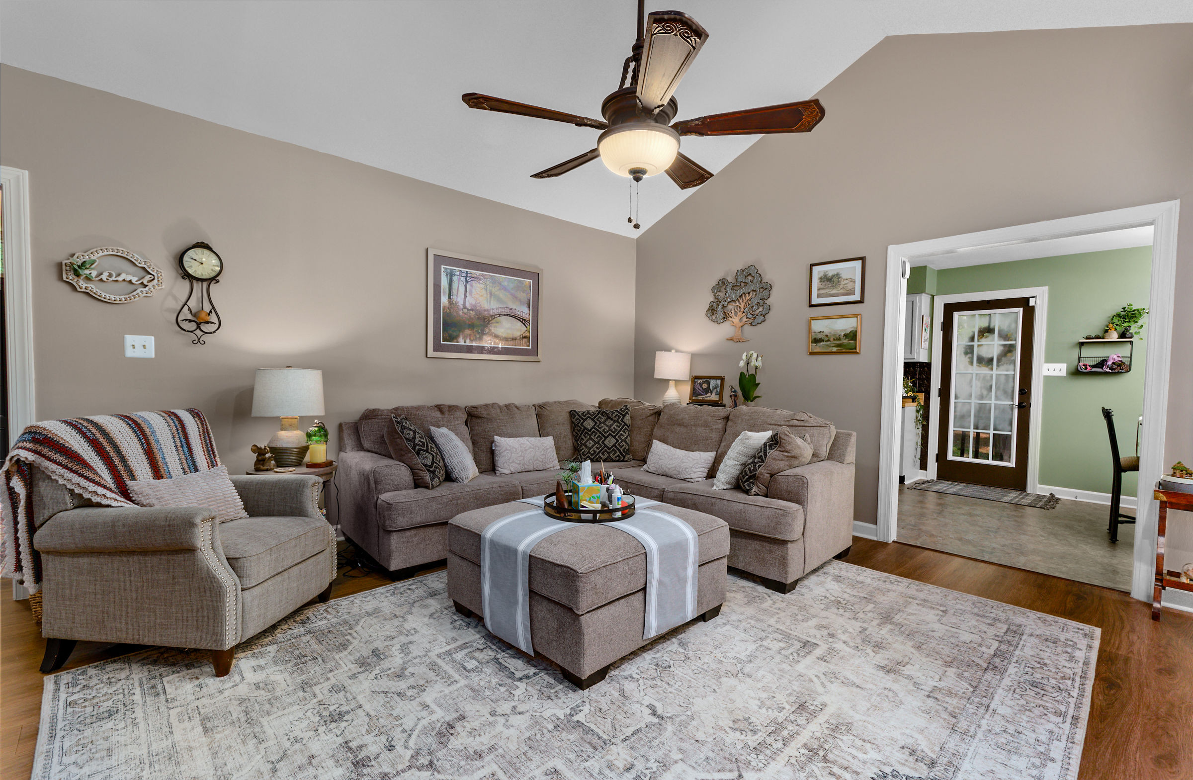 207 Brandermill Drive Property Photo 4