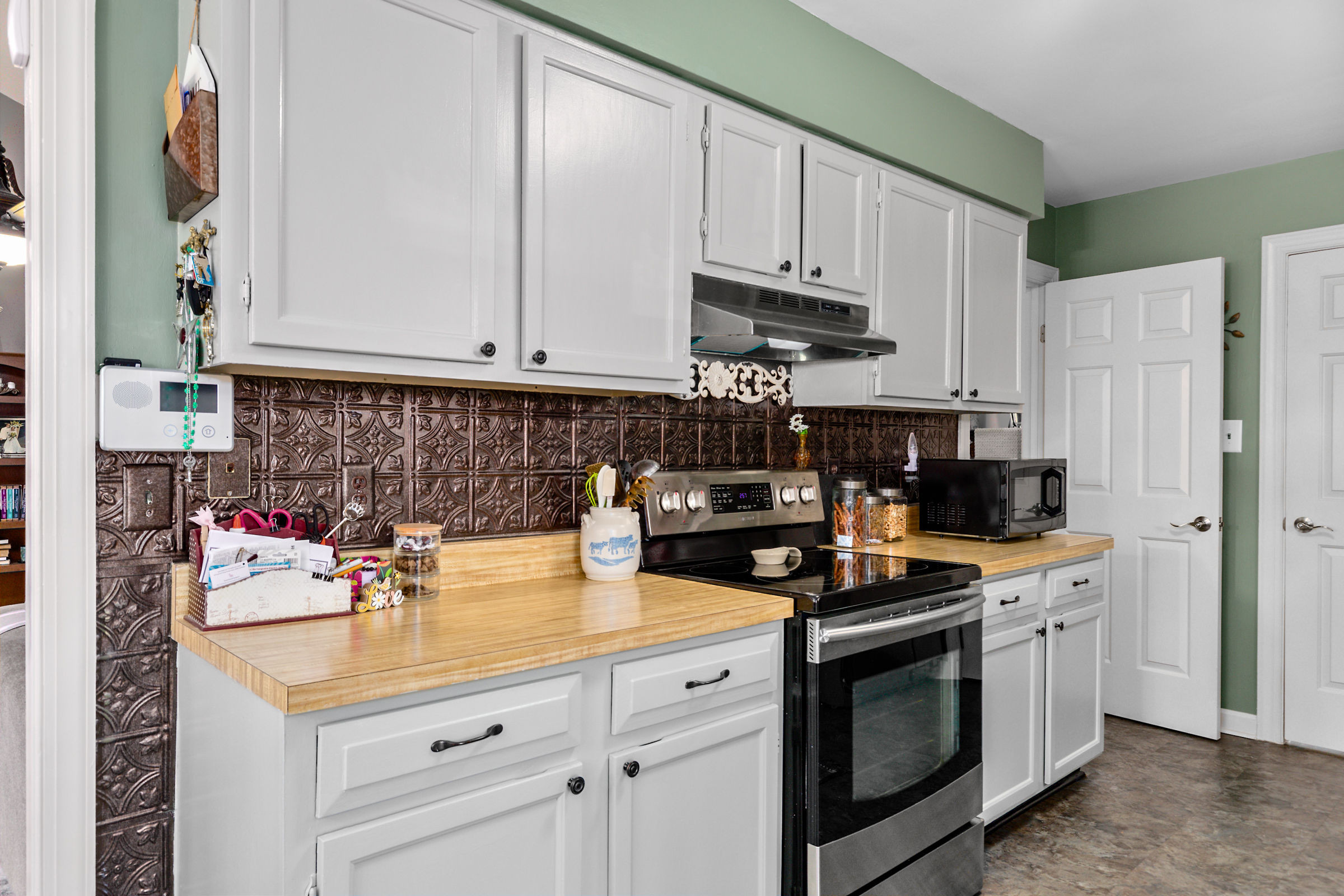 207 Brandermill Drive Property Photo 11