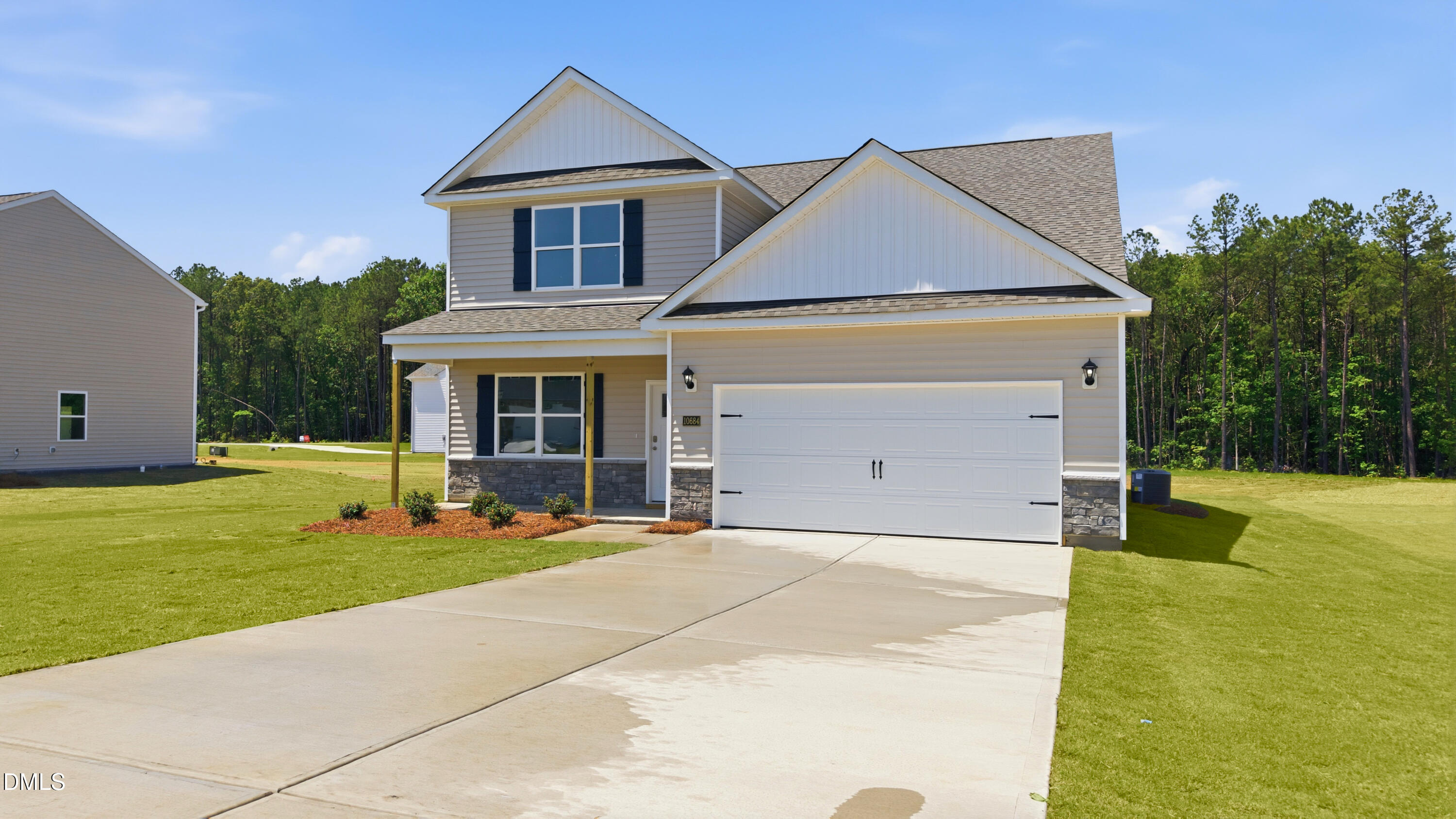 10550 Beard Way Property Photo 4