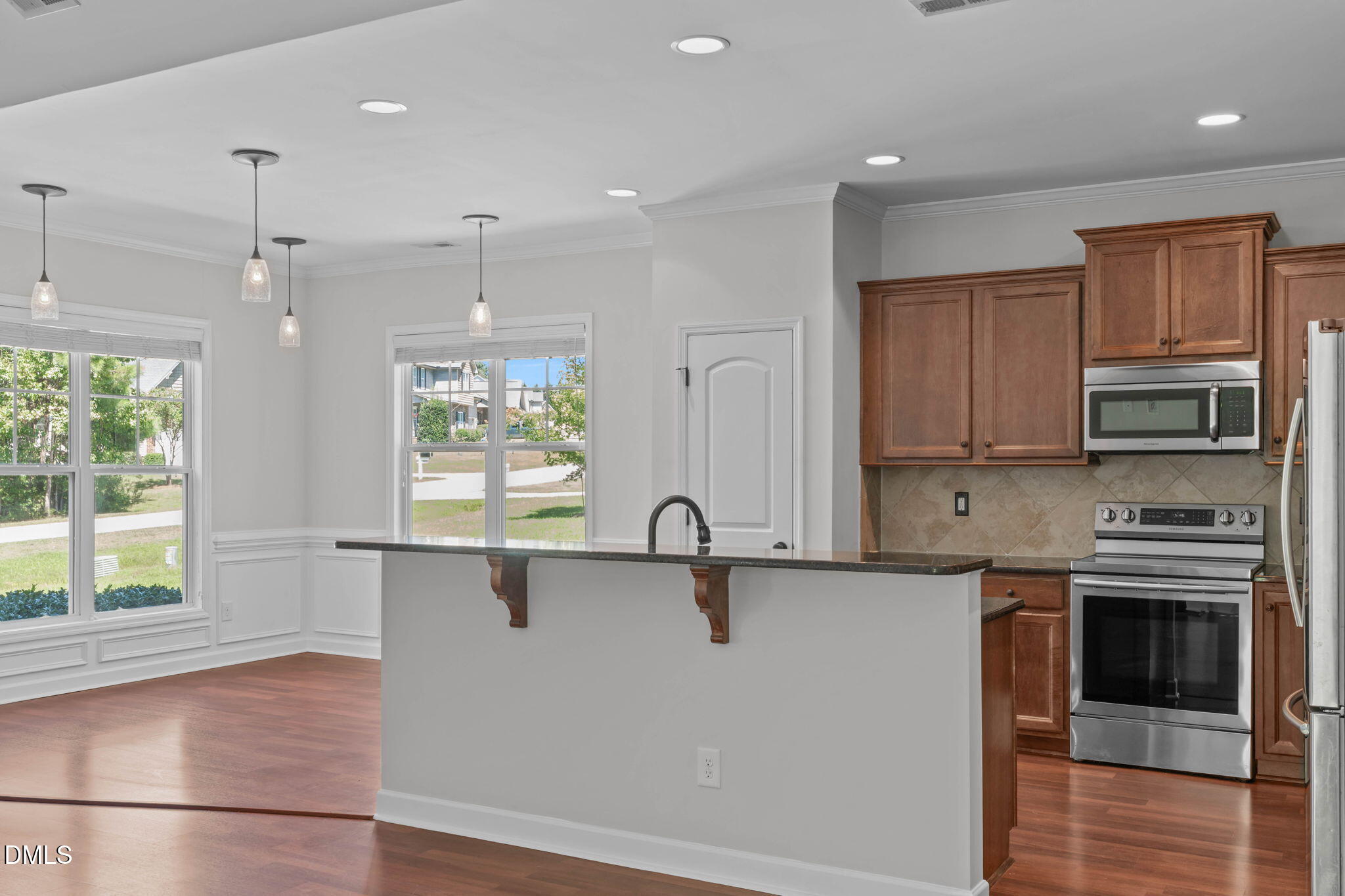500 Wood Valley Drive Property Photo 14
