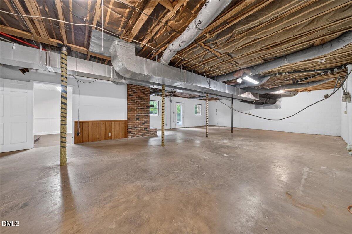 7325 Lake Wheeler Road Property Photo 38