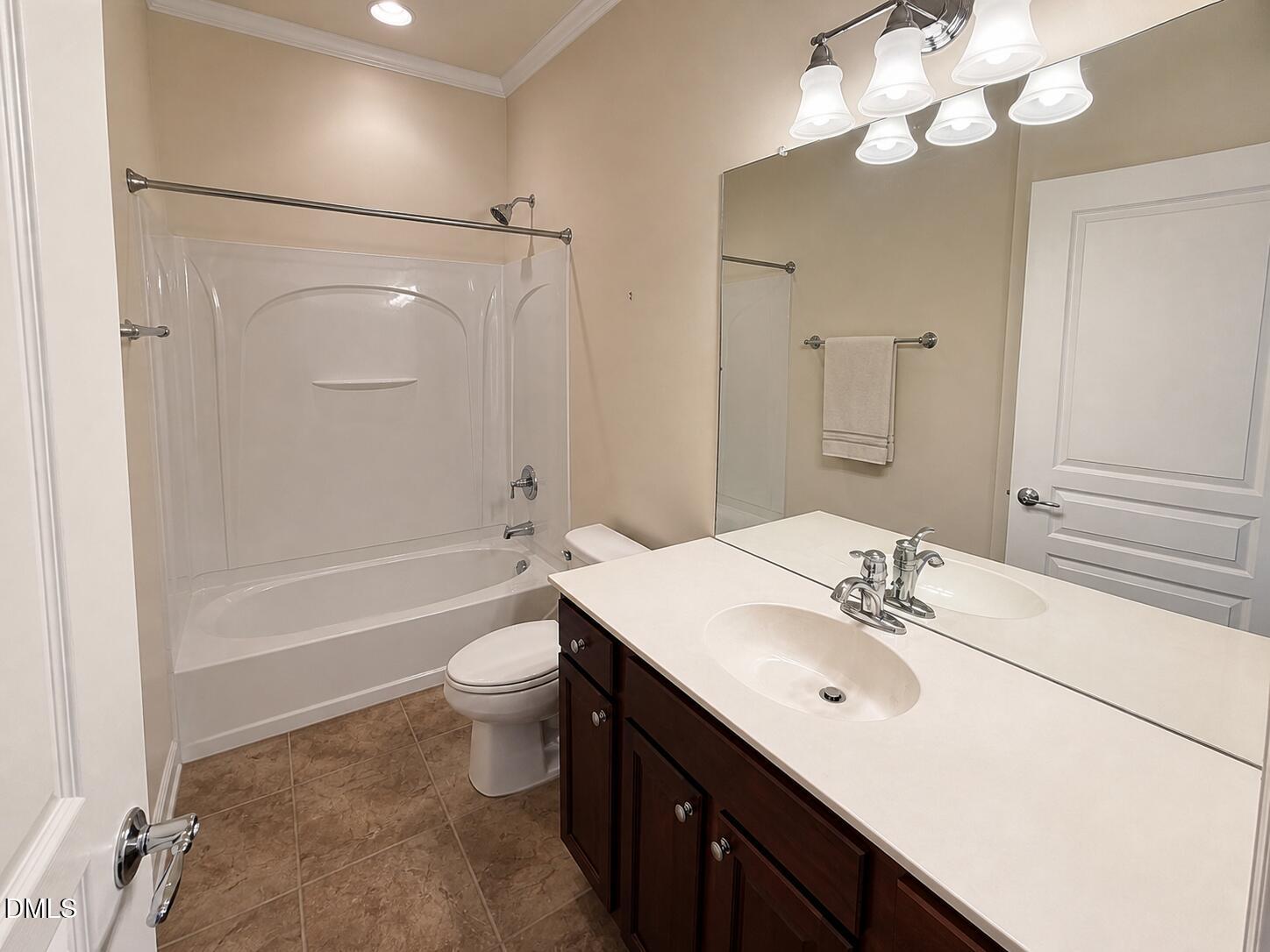 714 Arbor Brook Drive Property Photo 10