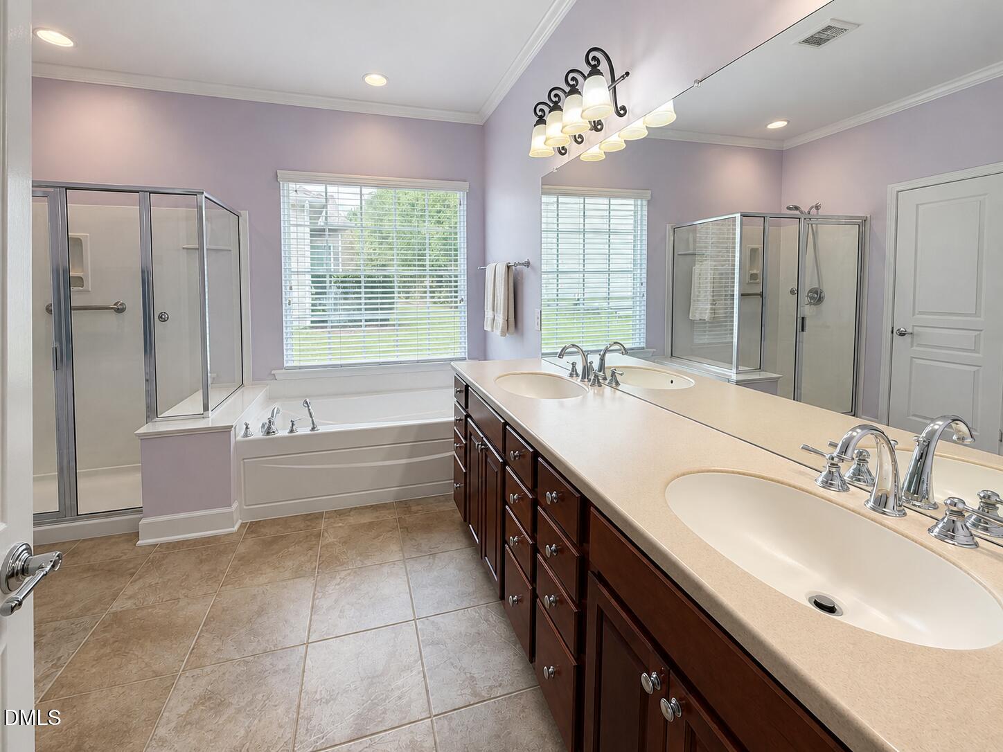 714 Arbor Brook Drive Property Photo 11