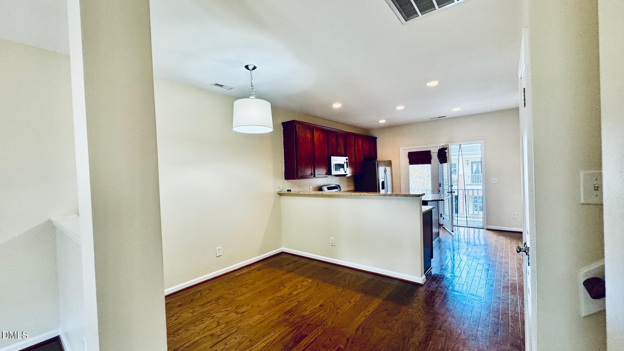 145 Braeside Court Property Photo 10