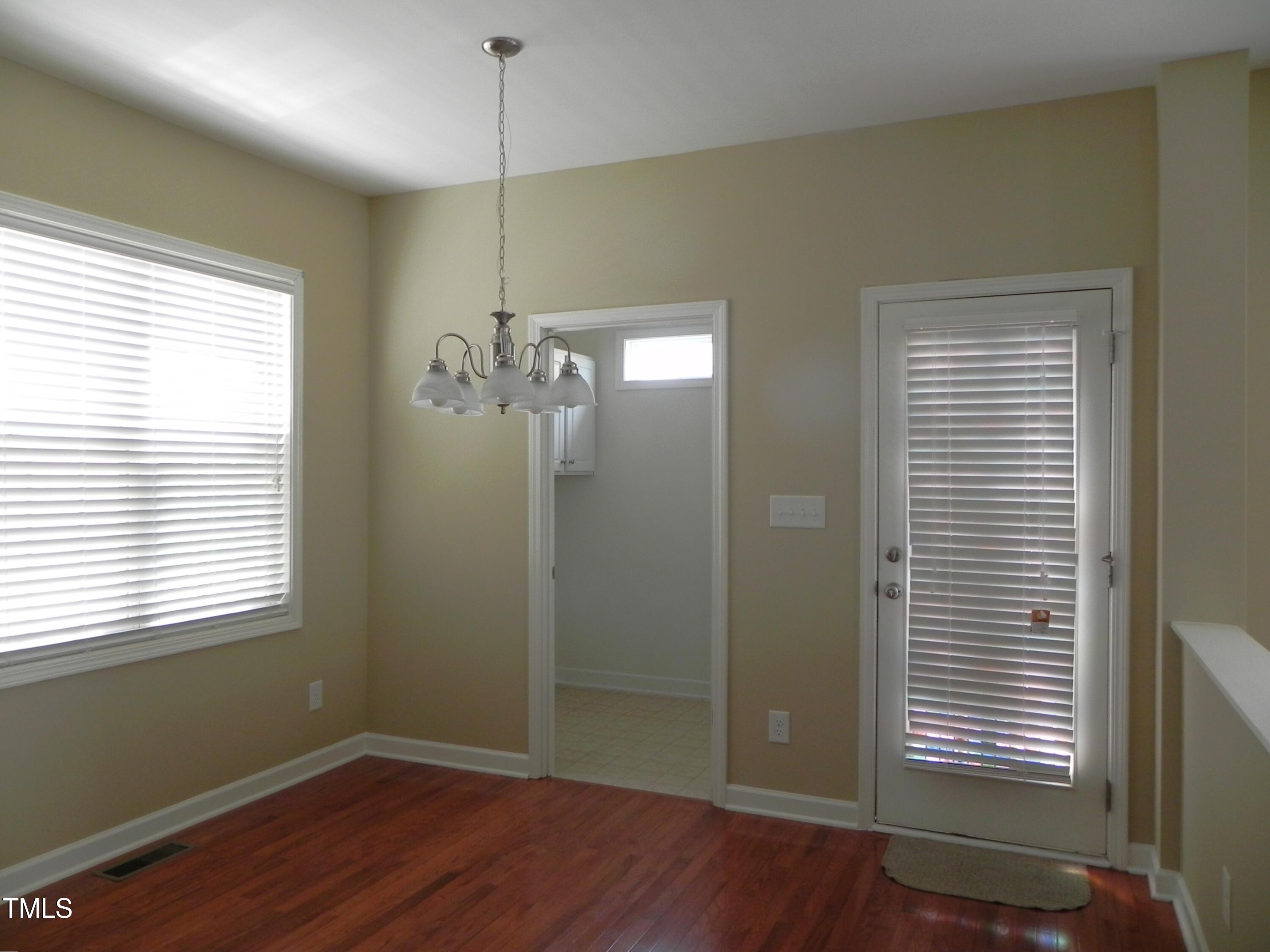 217 Butterbiggins Lane Property Photo 5