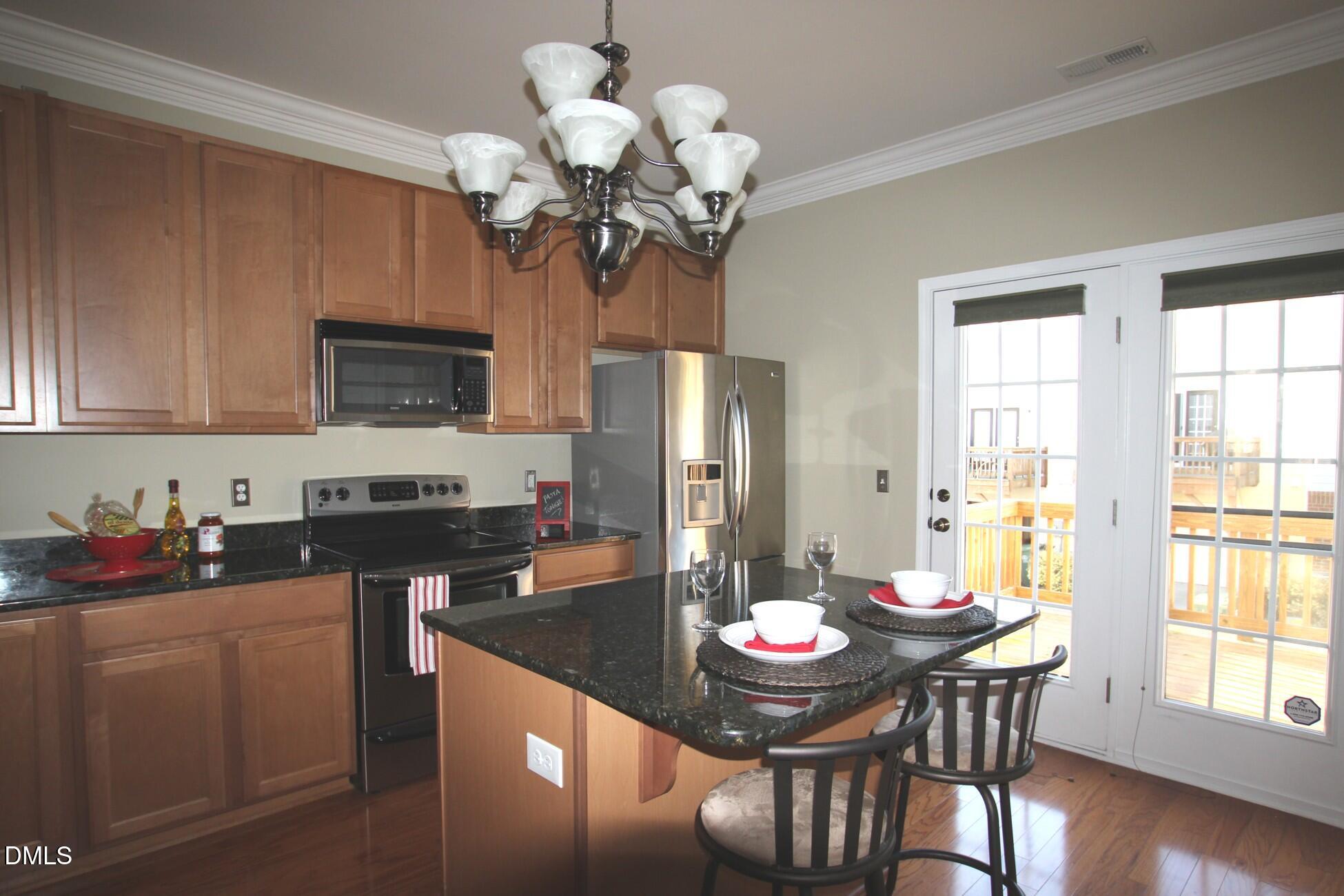 129 Dove Cottage Lane Property Photo 5