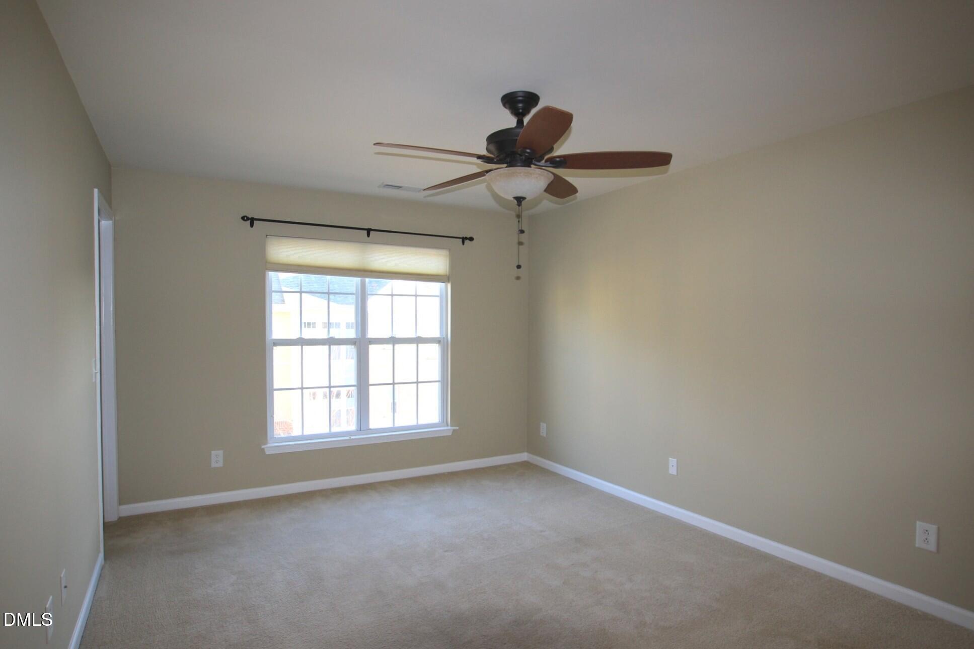 129 Dove Cottage Lane Property Photo 6
