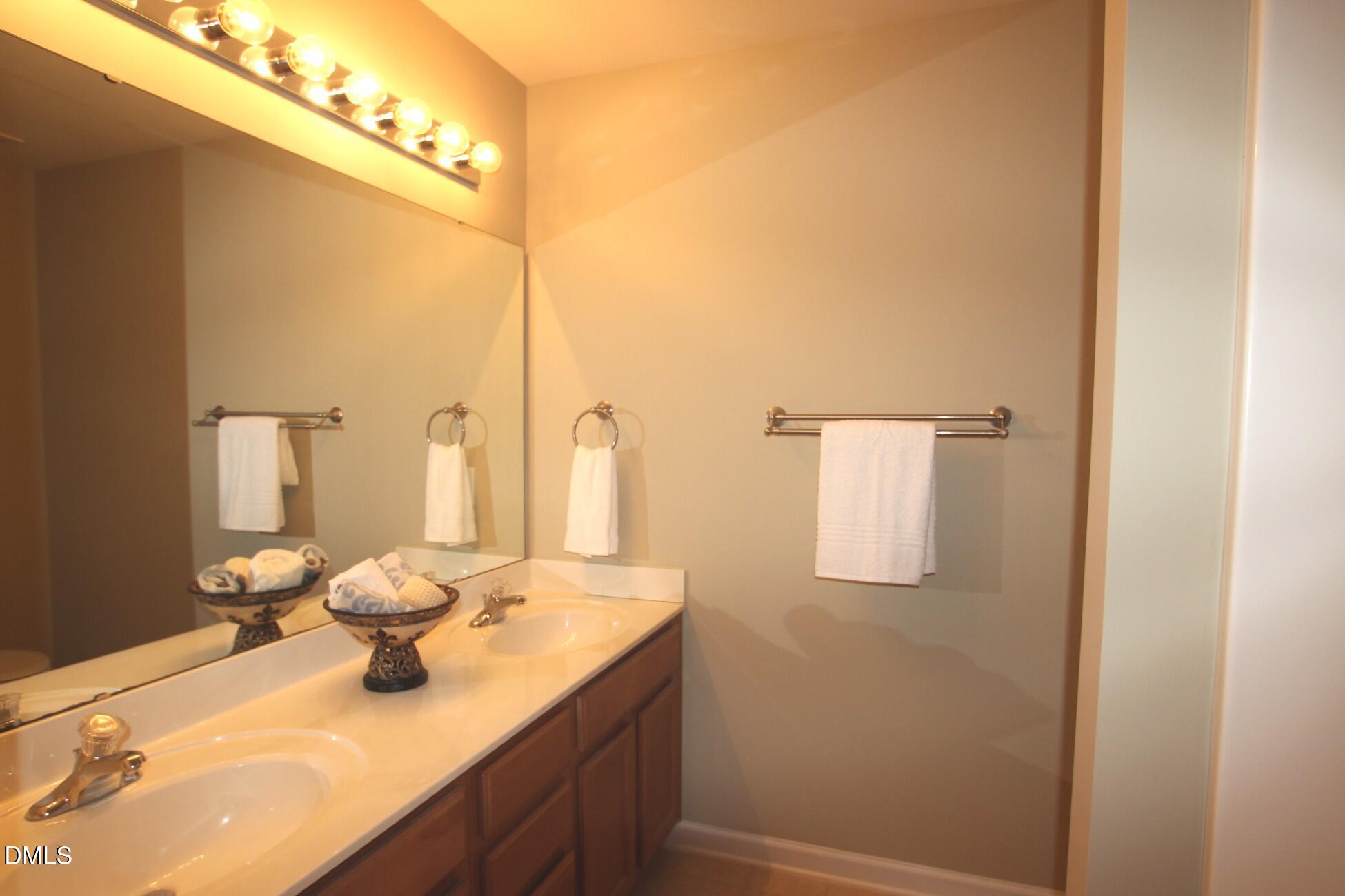 129 Dove Cottage Lane Property Photo 7