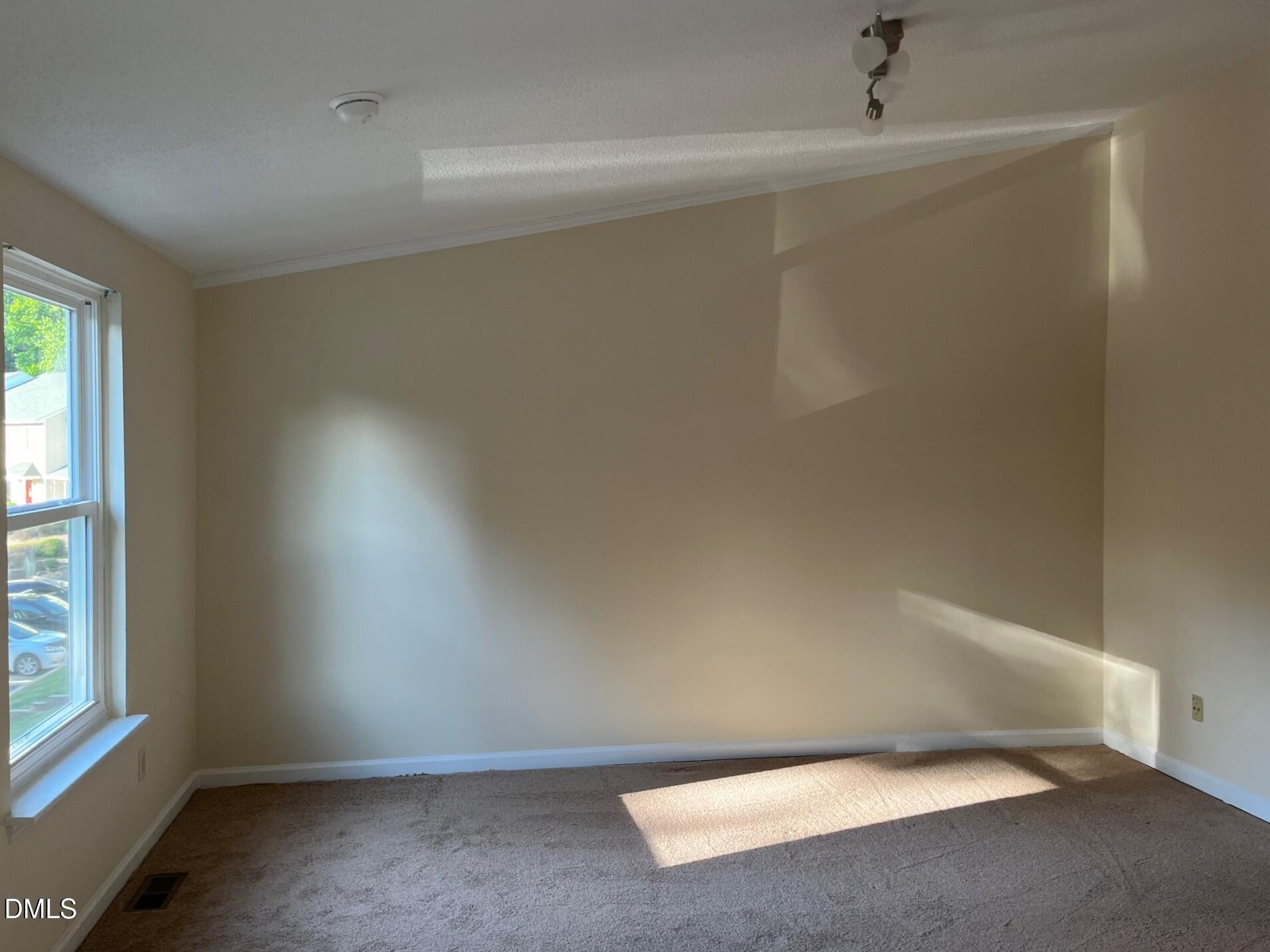 1829 Fox Sterling Drive Property Photo 9