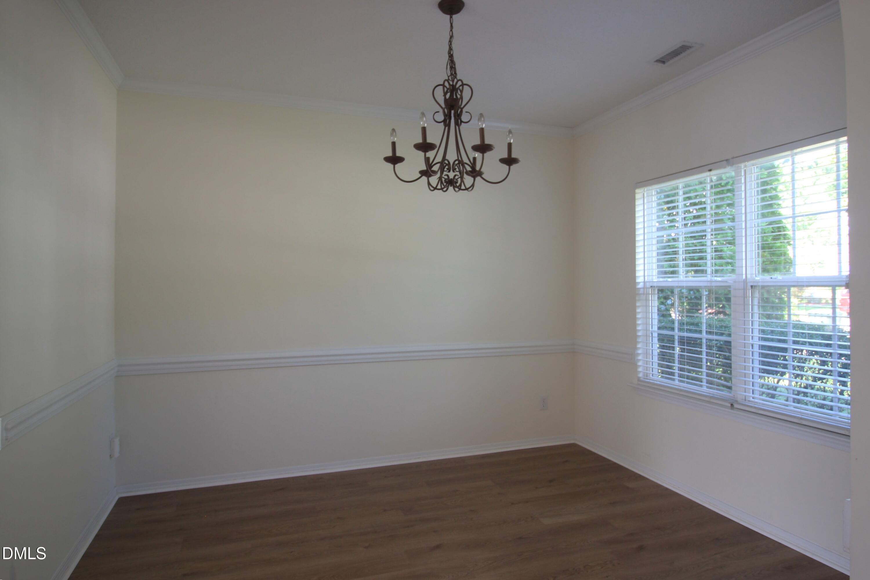 8439 Haines Creek Lane Property Photo 2
