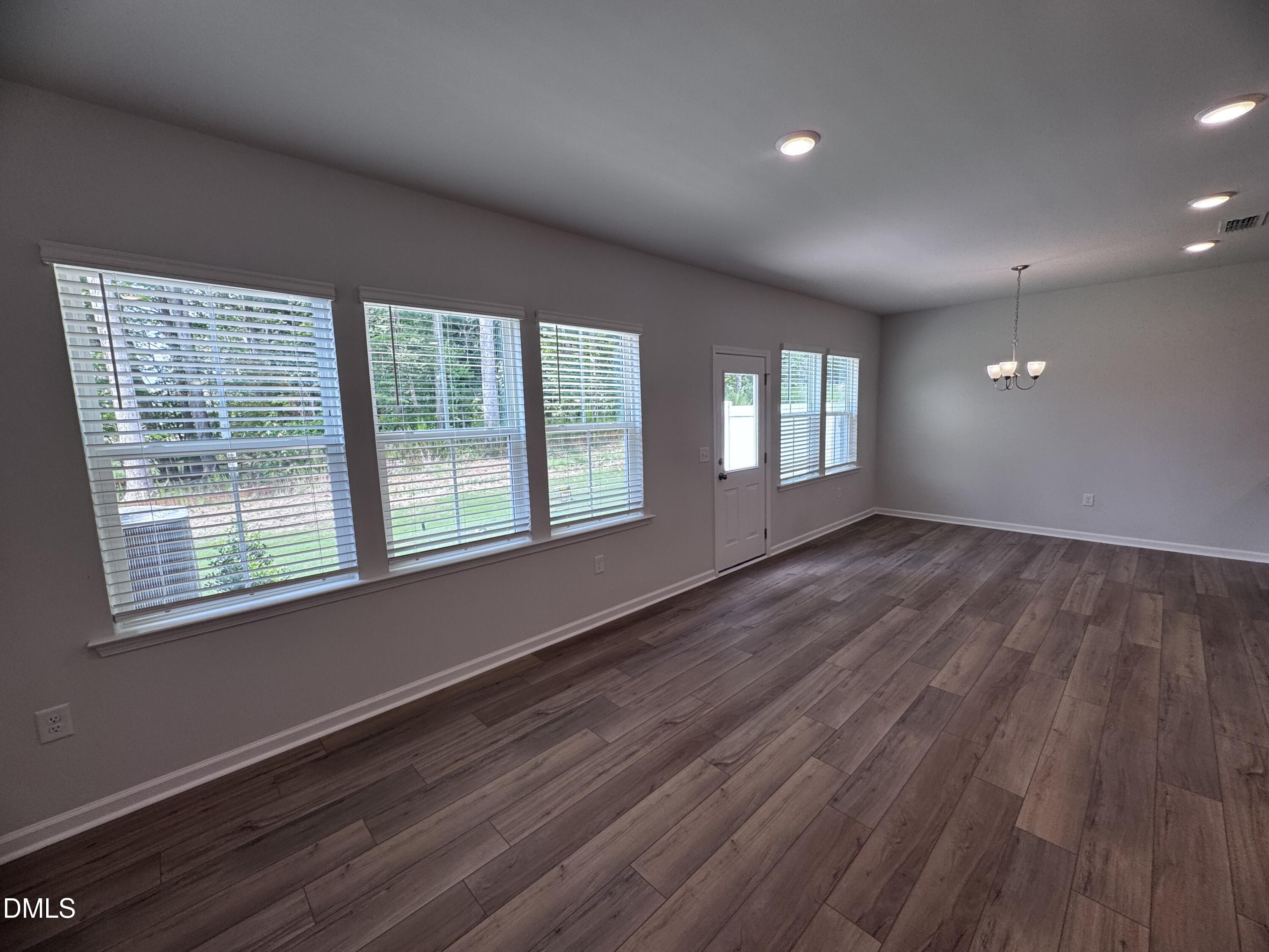 205 Broomside Avenue Property Photo 4
